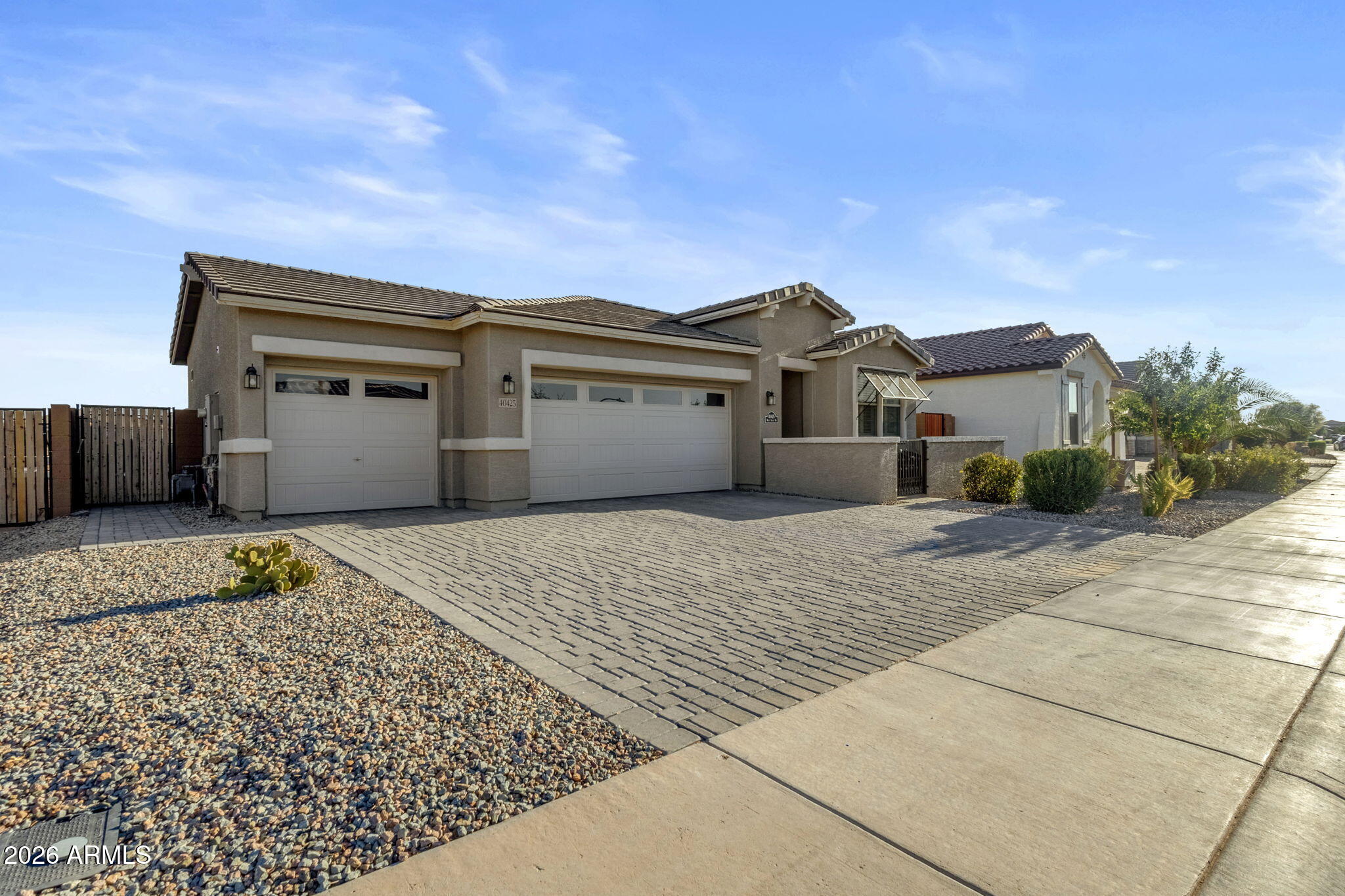 40425 W Agave Road