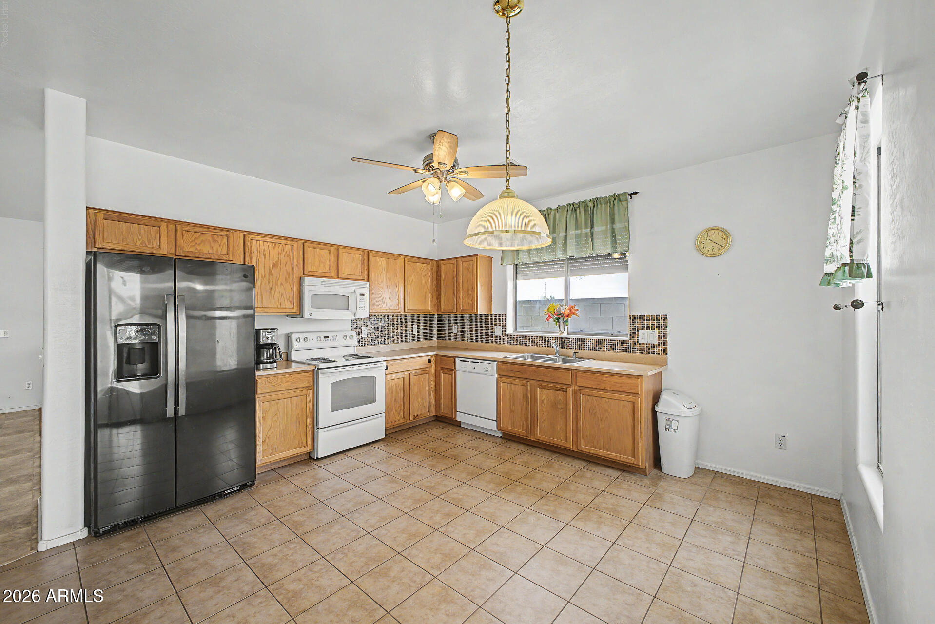 3922 S 100TH Glen