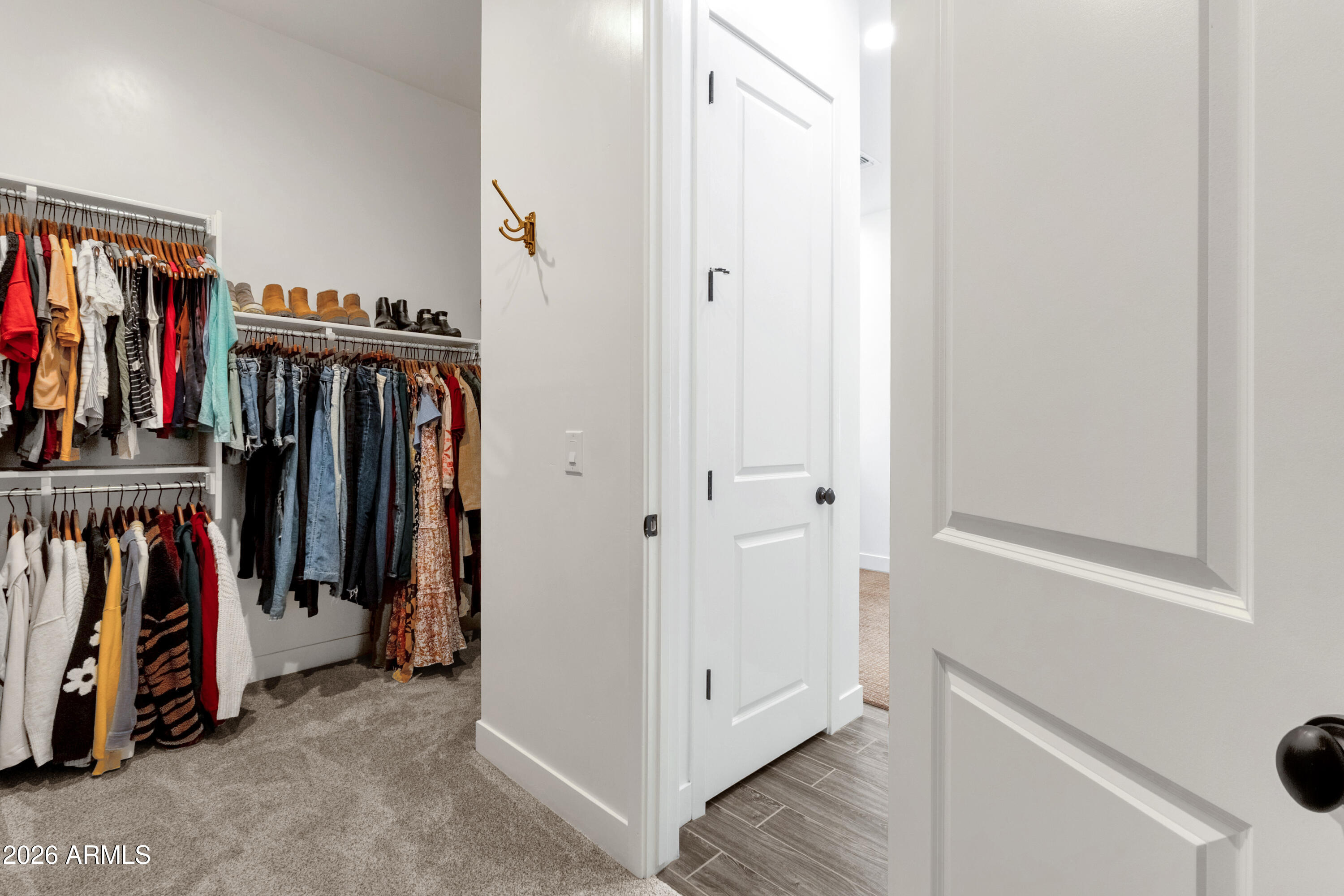 22732 E VIA DEL SOL