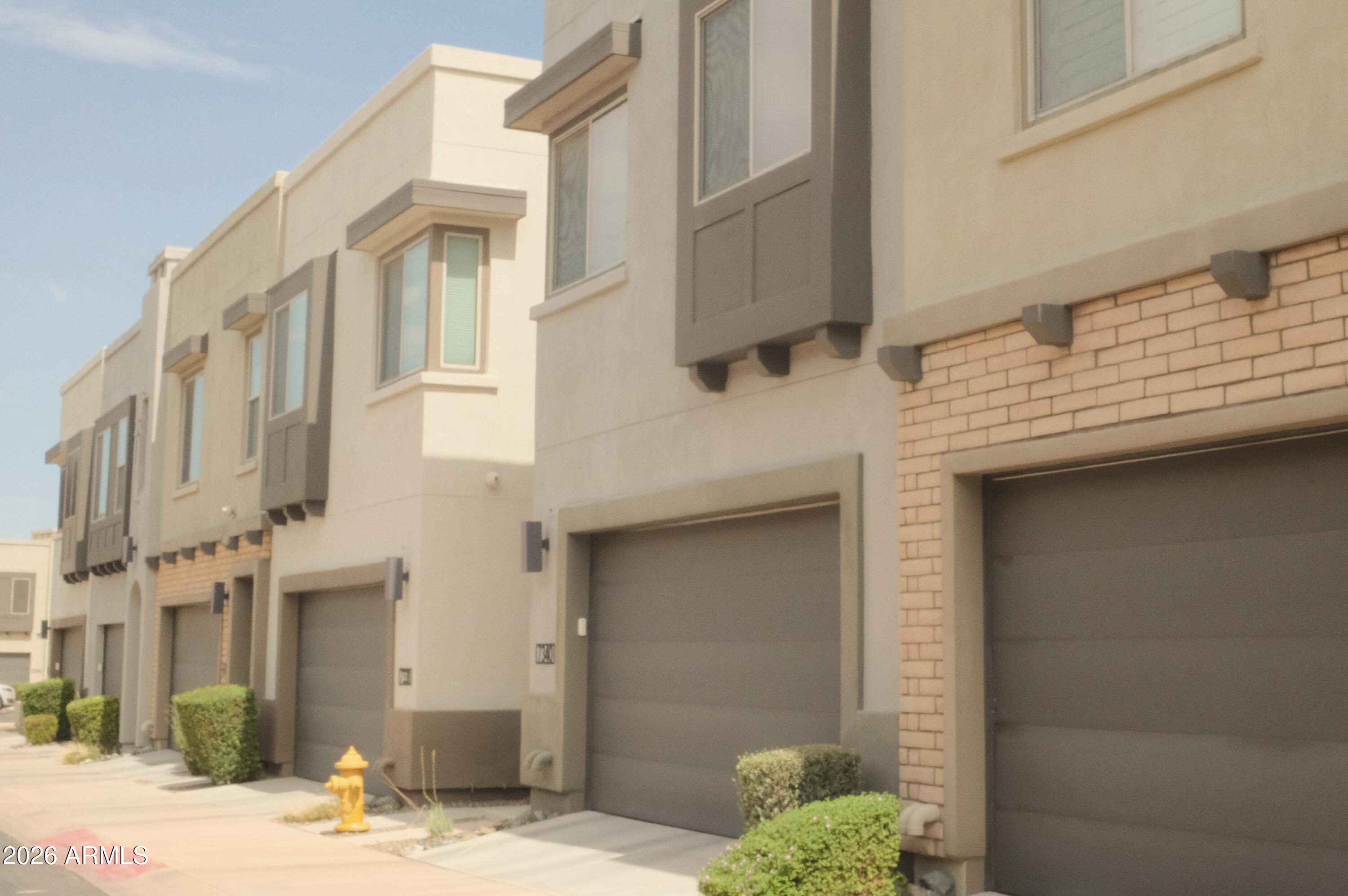 7340 E CASITAS DEL RIO Drive