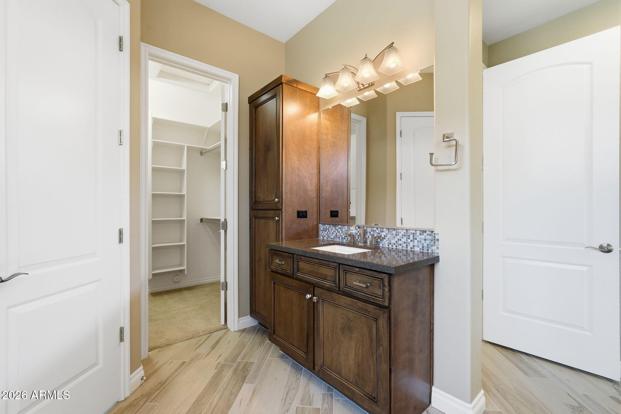 1474 E ELYSIAN Pass