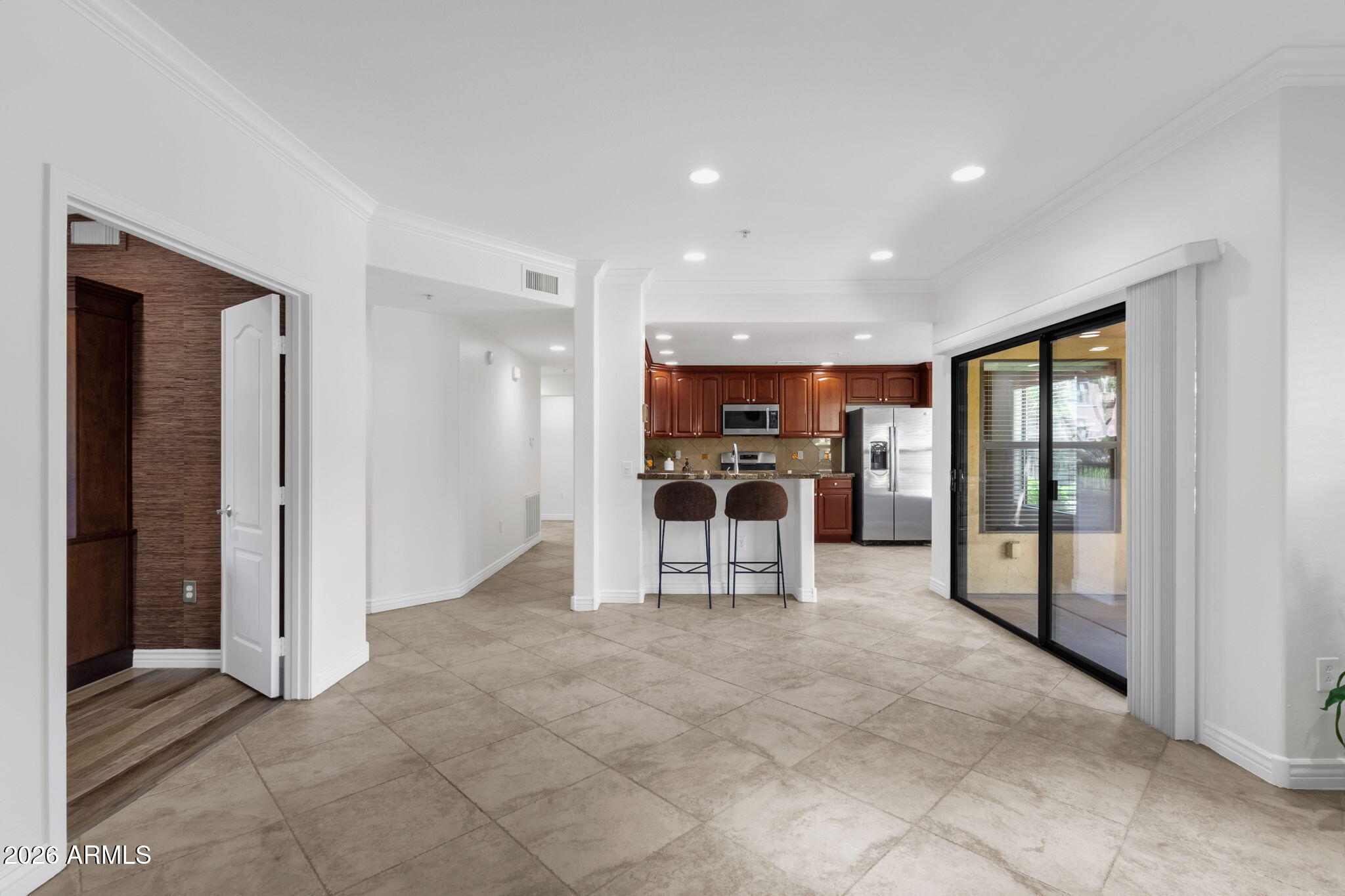21320 N 56th Street 1116
