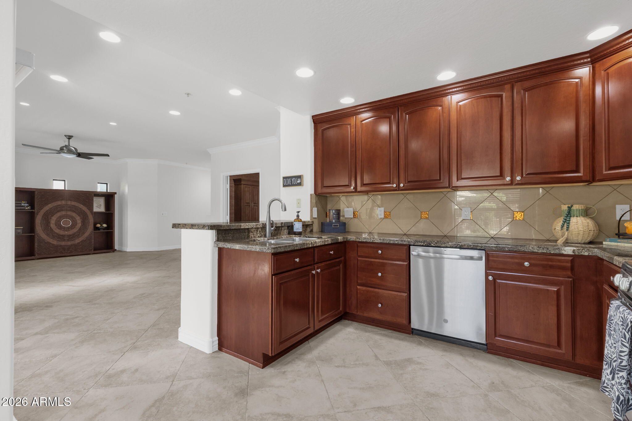21320 N 56th Street 1116