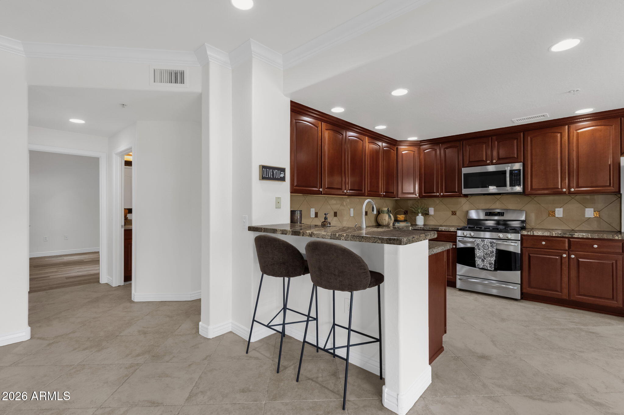 21320 N 56th Street 1116