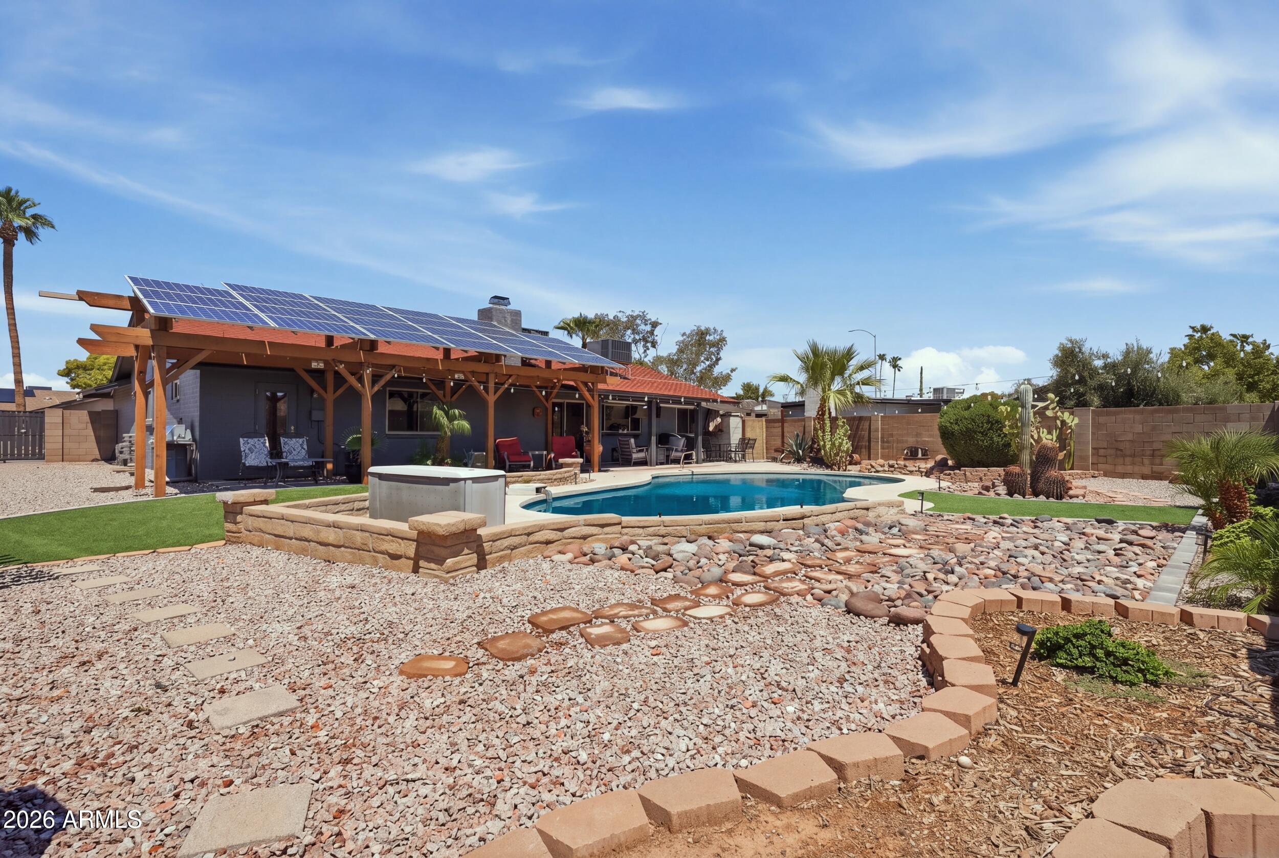 2653 W OBISPO Circle