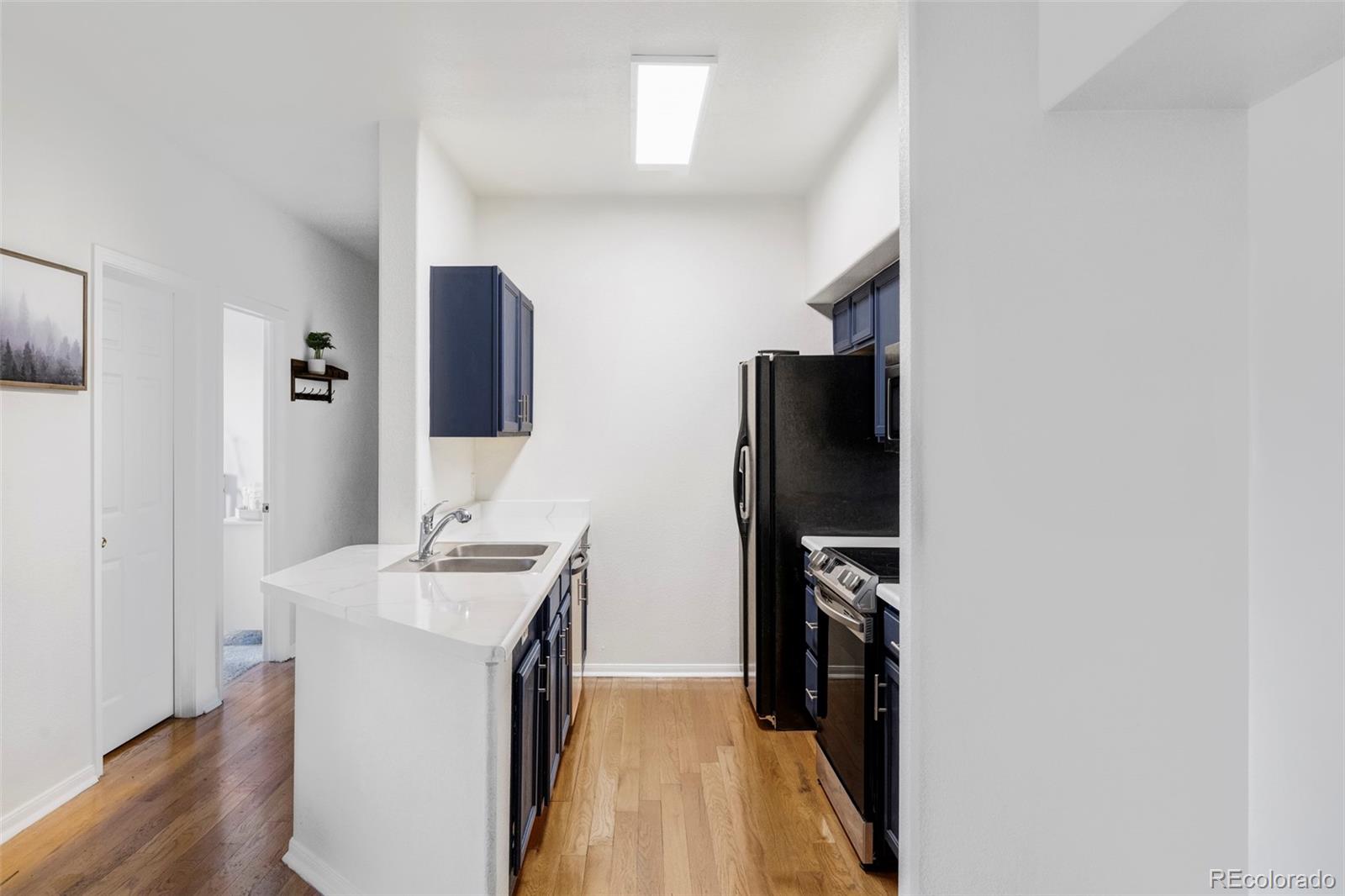 6013 Castlegate Drive Unit: D33