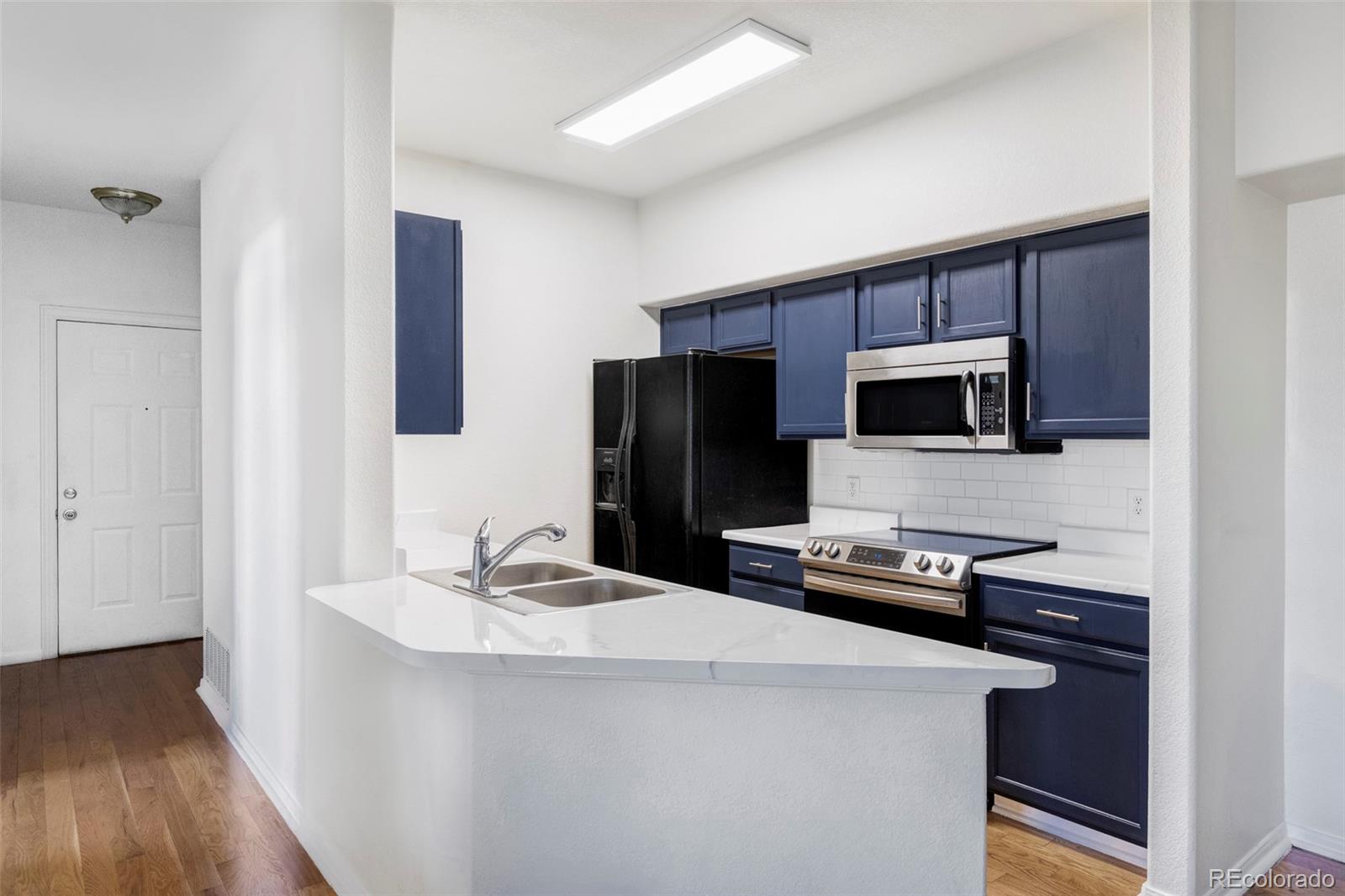 6013 Castlegate Drive Unit: D33