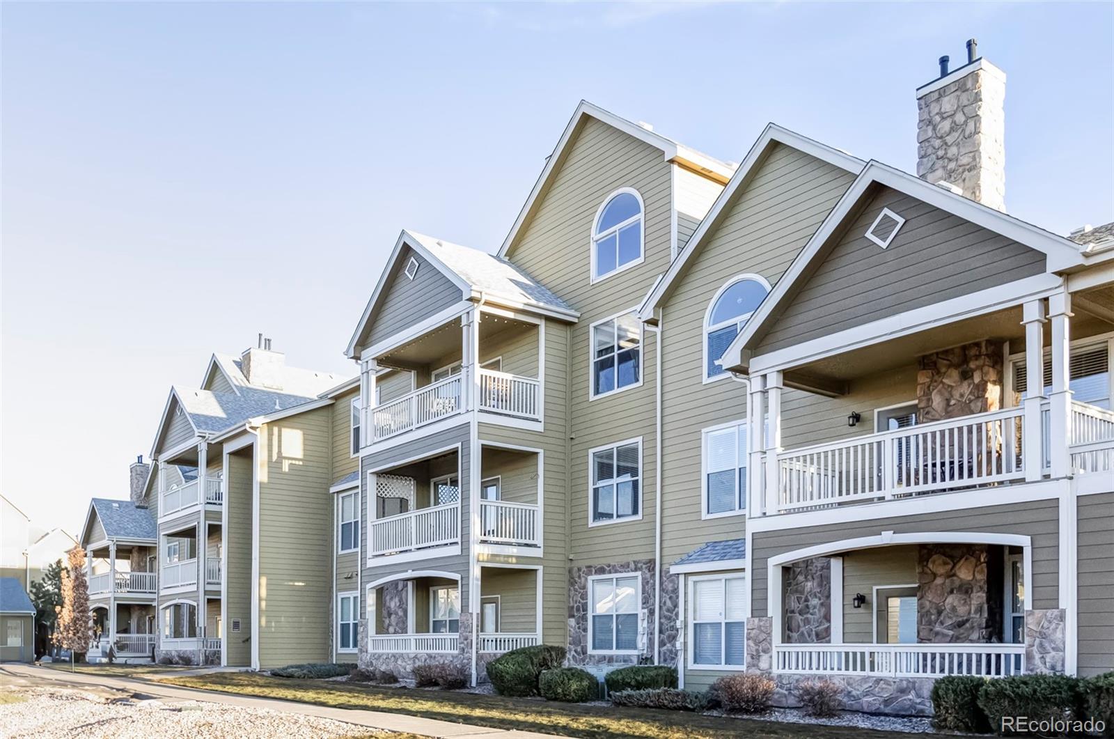 6013 Castlegate Drive Unit: D33
