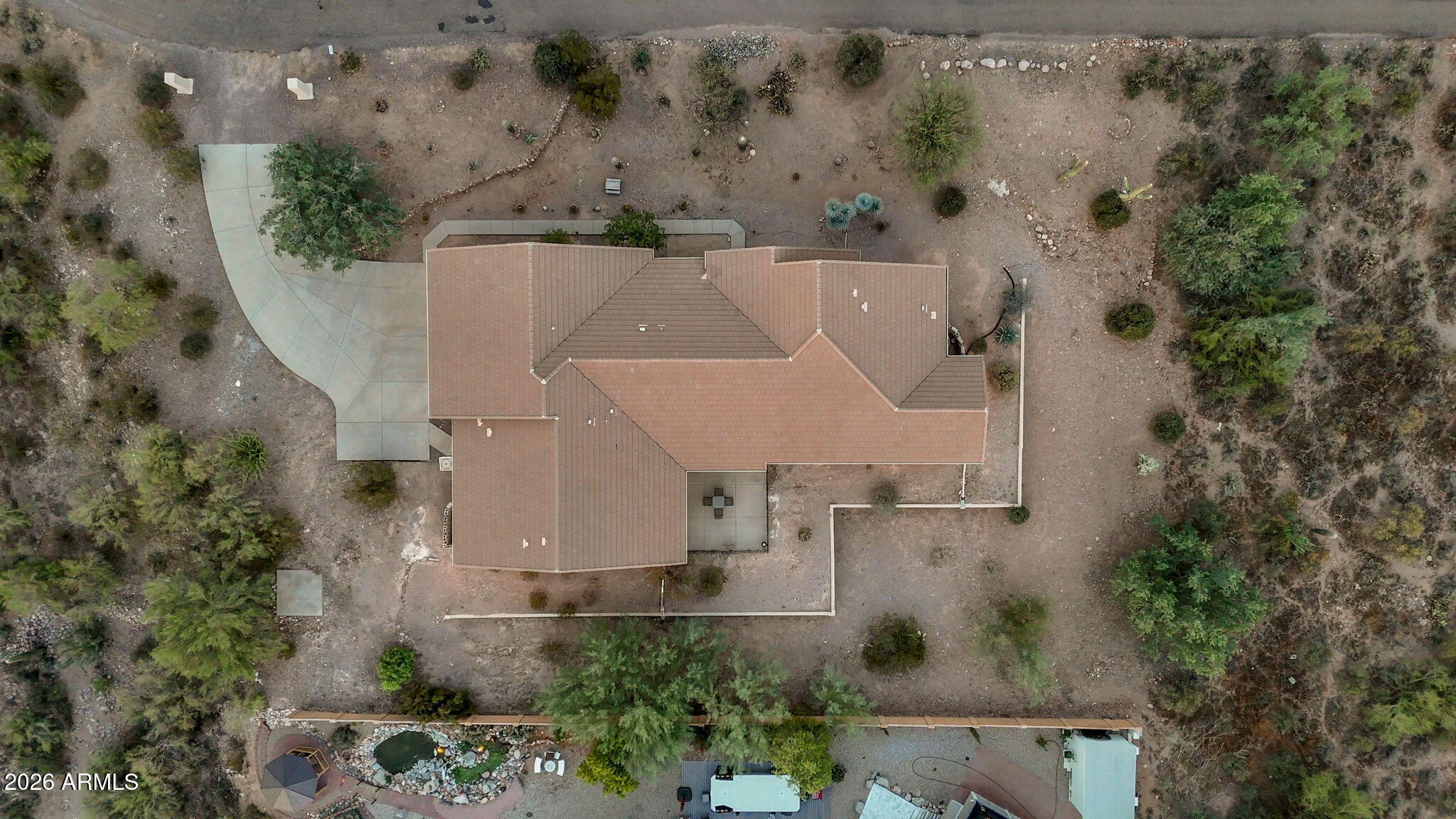 2564 N CHARLEBOIS Road