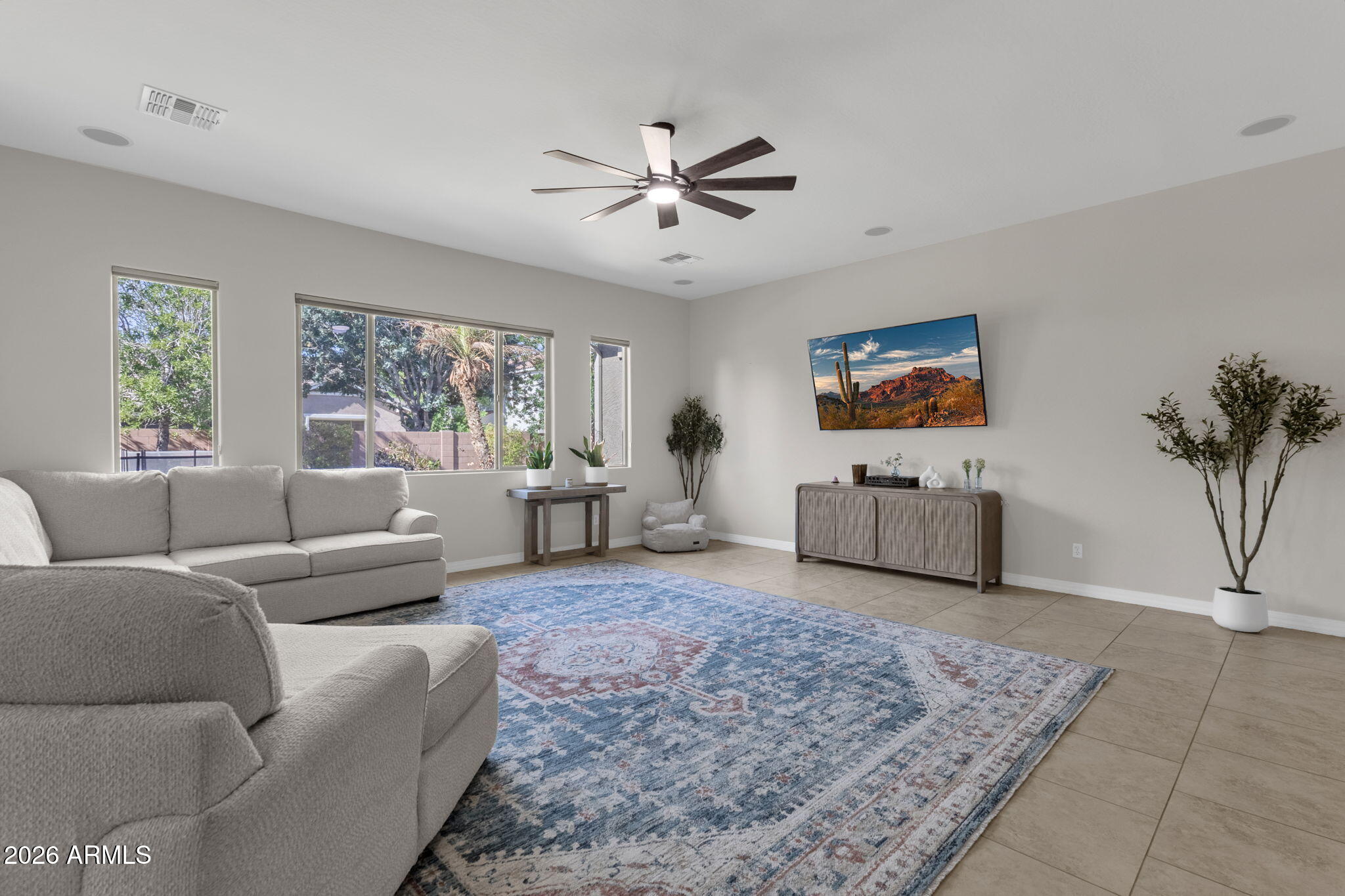 3066 E Kingbird Drive
