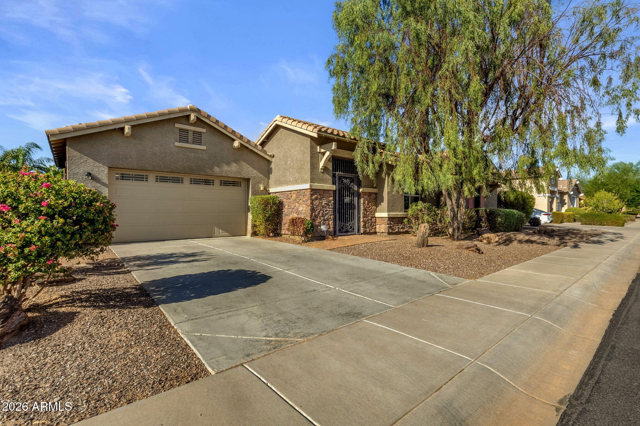 3066 E Kingbird Drive