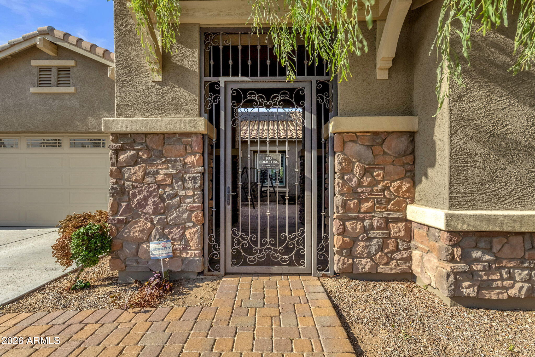 3066 E Kingbird Drive