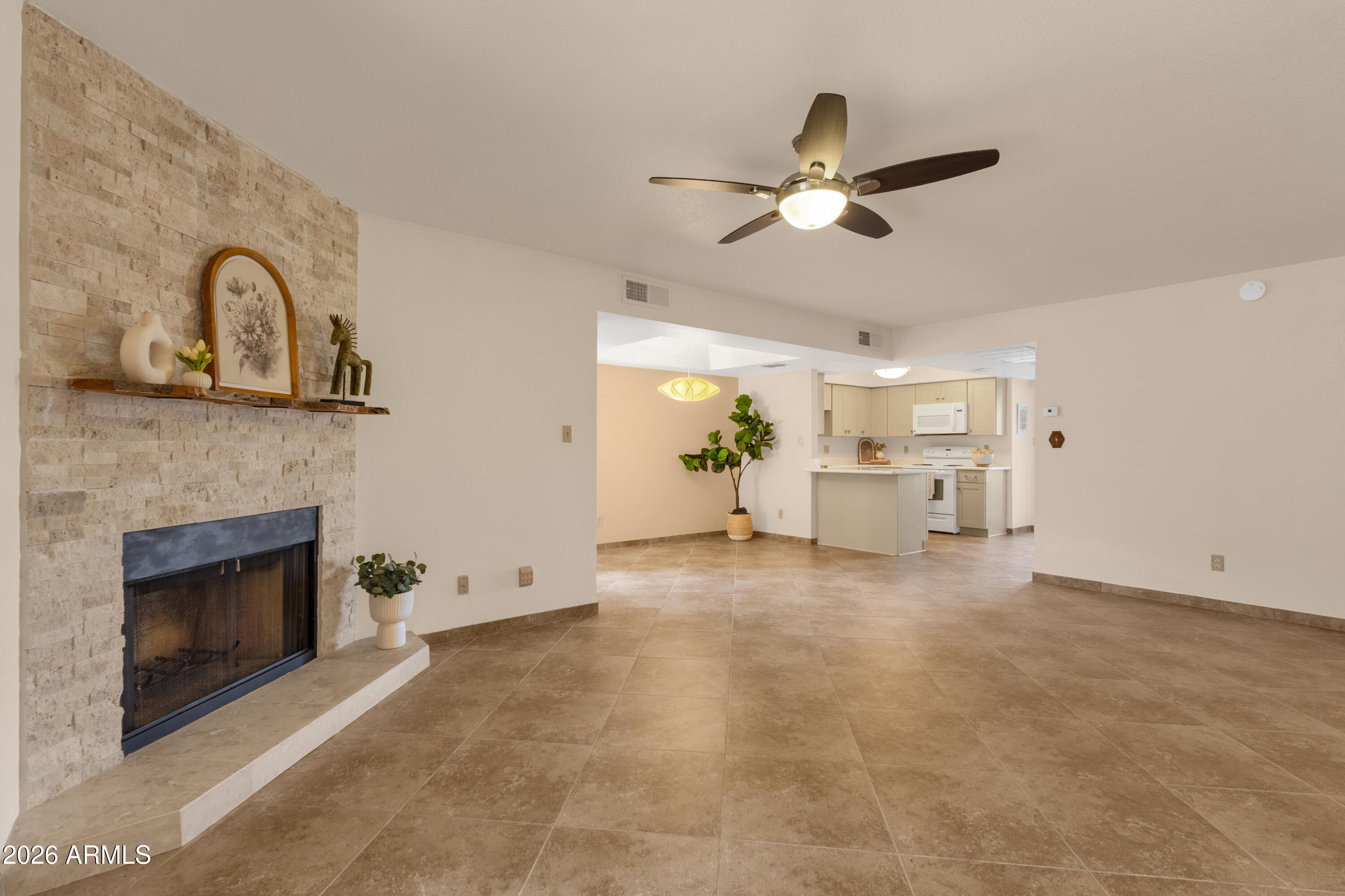 9550 N 94TH Place 117