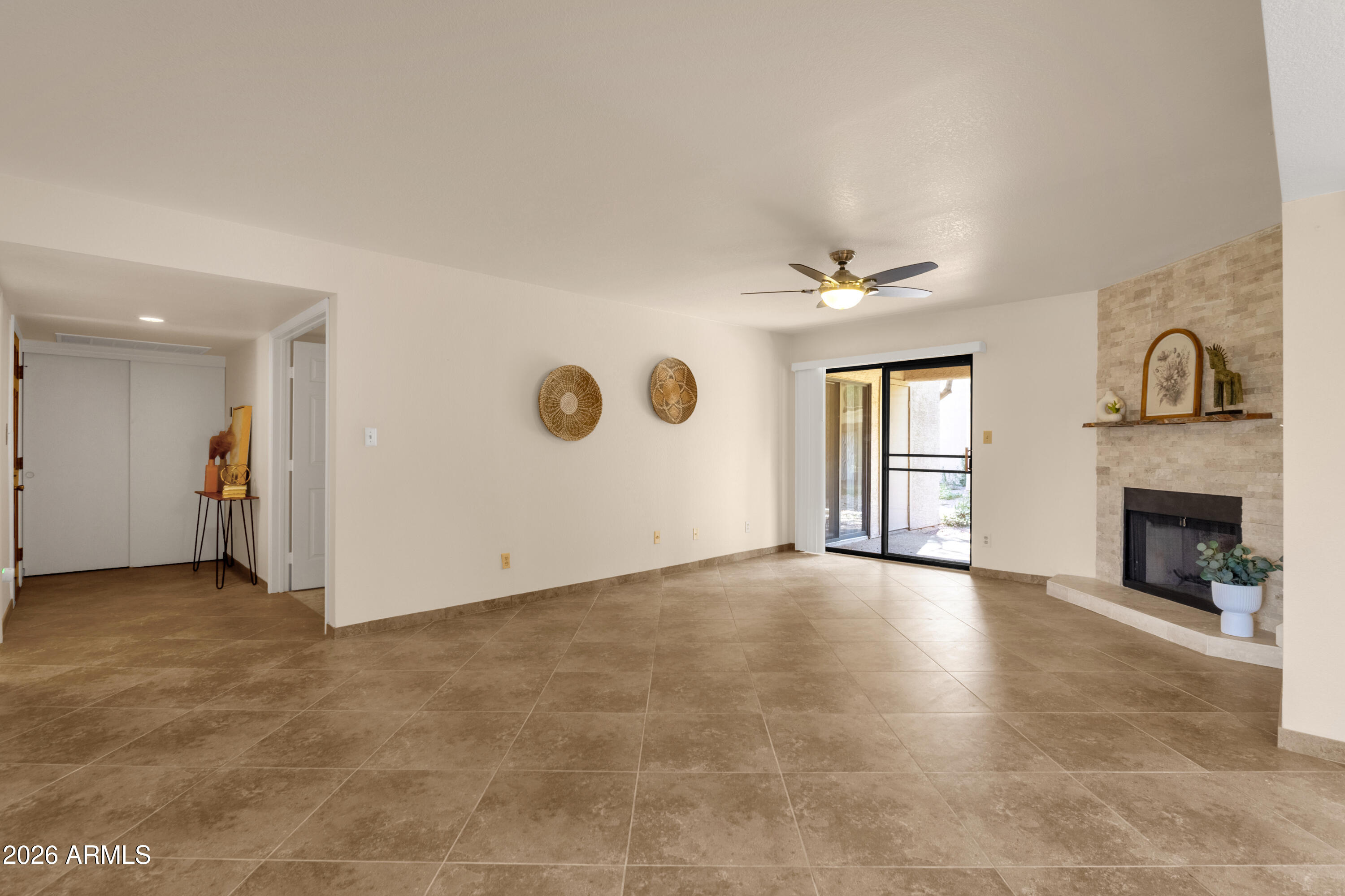 9550 N 94TH Place 117