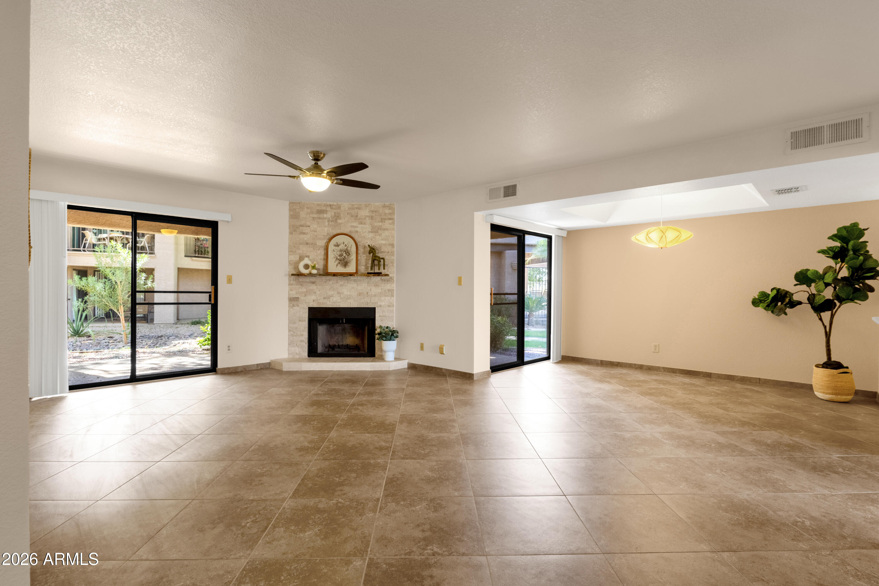 9550 N 94TH Place 117
