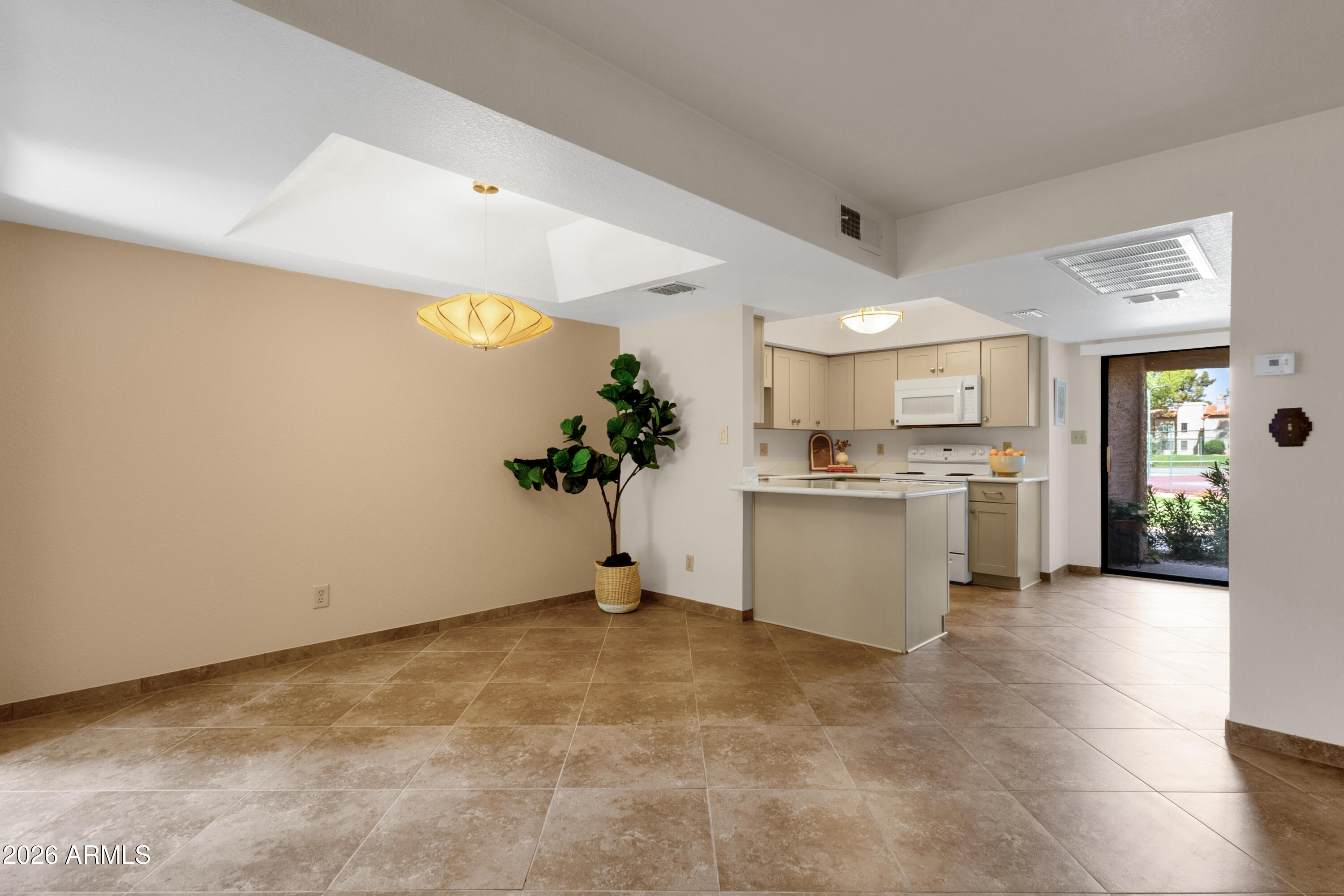 9550 N 94TH Place 117