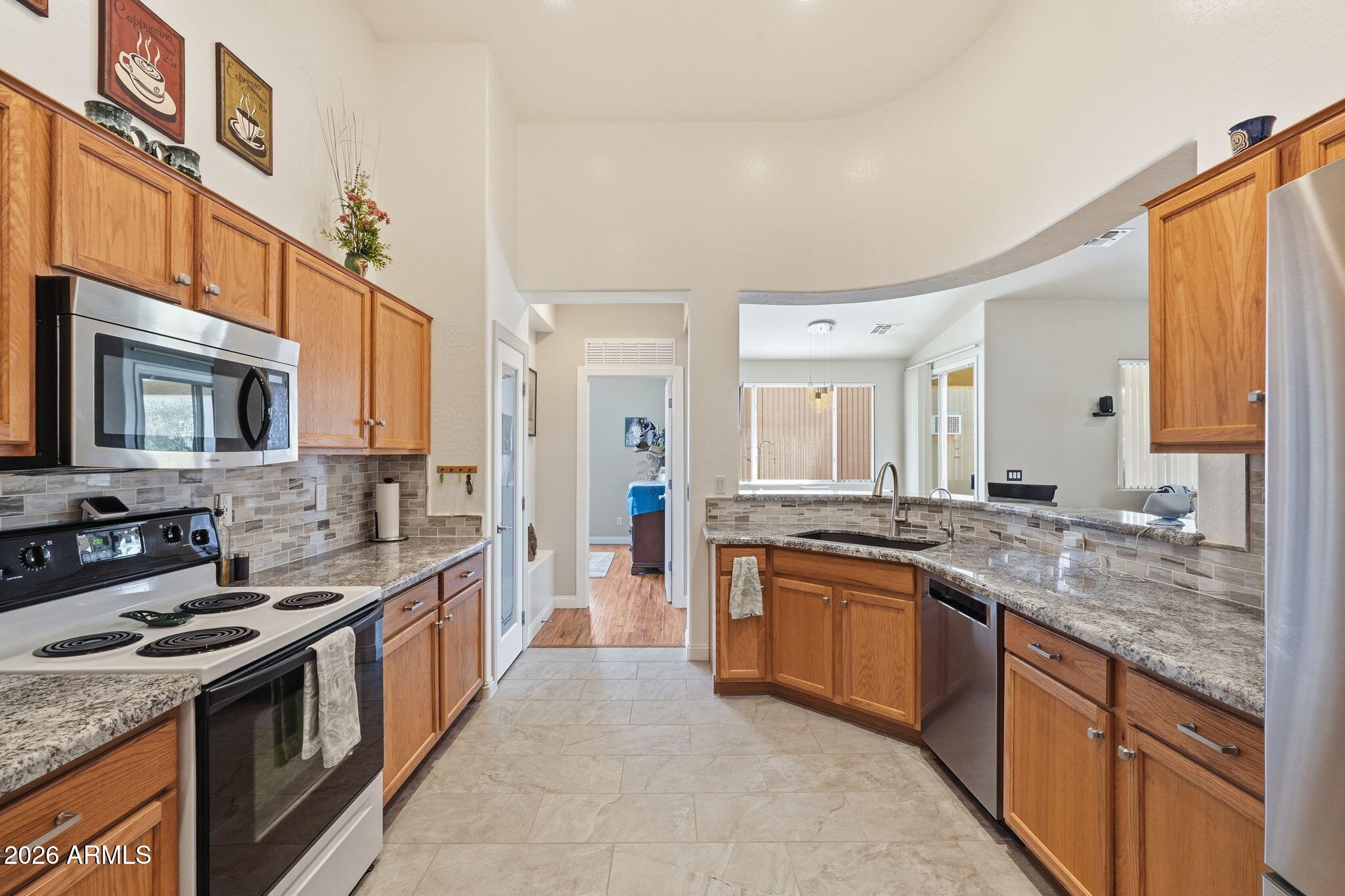2225 W HARWELL Road