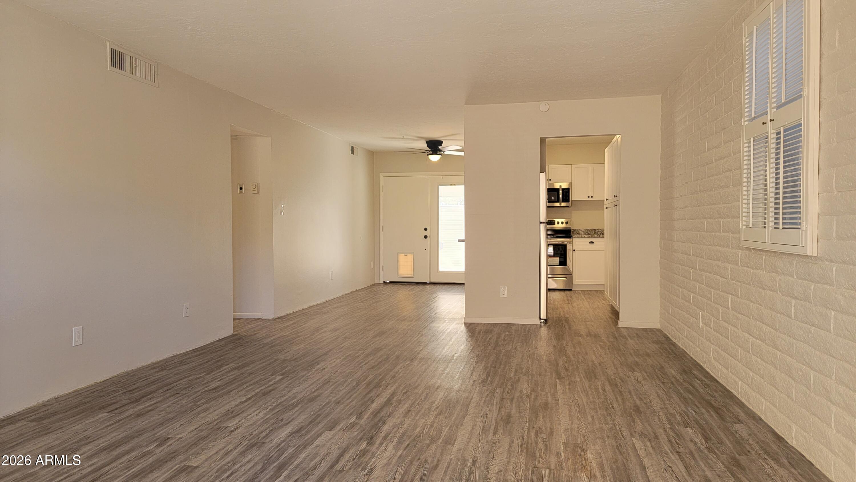 3737 E TURNEY Avenue 121