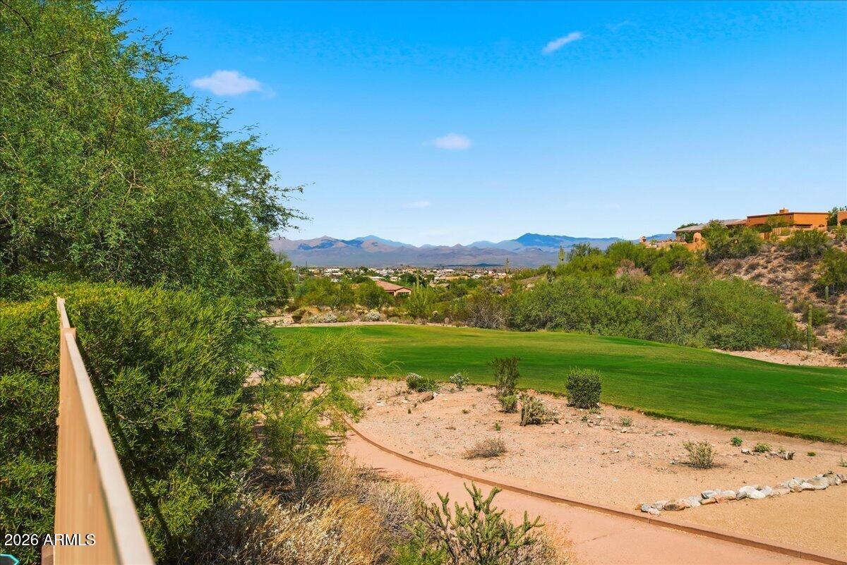 15601 E CACTUS Drive
