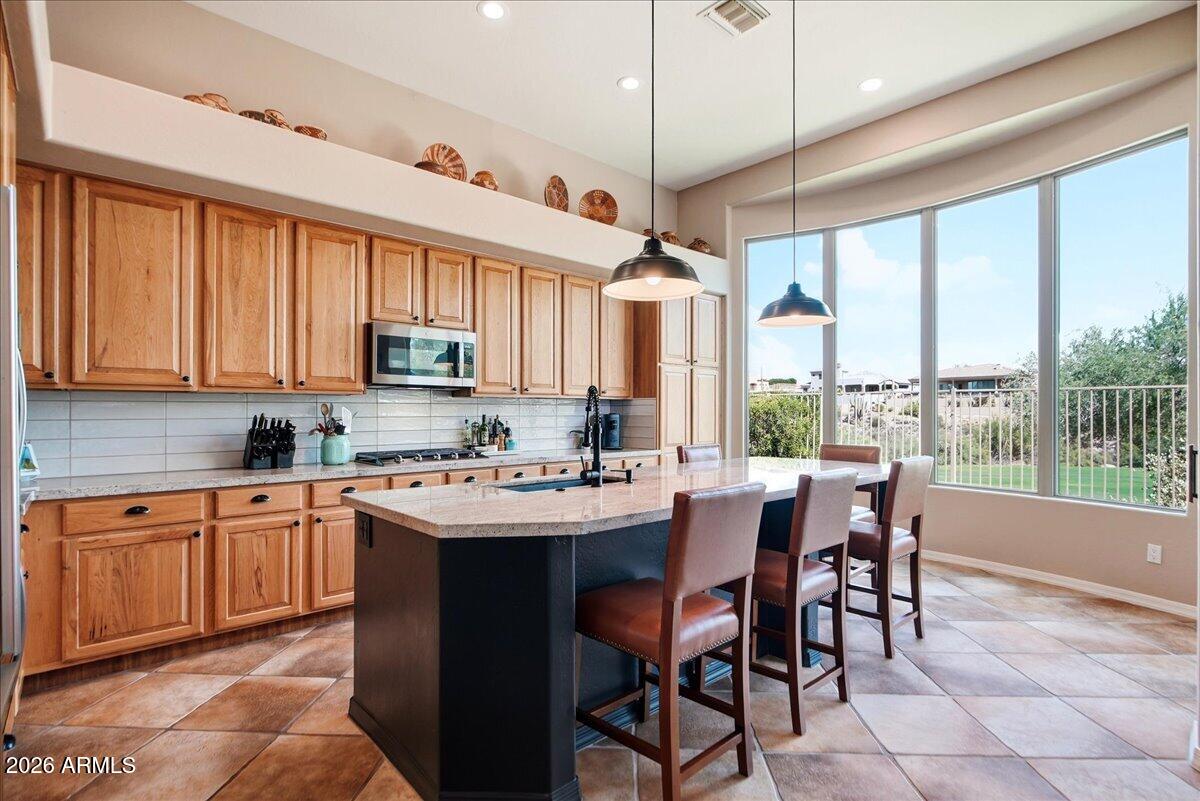 15601 E CACTUS Drive