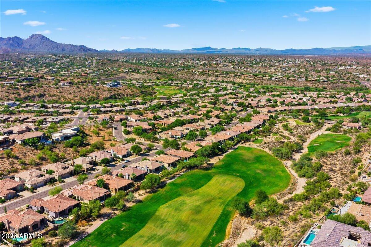 15601 E CACTUS Drive