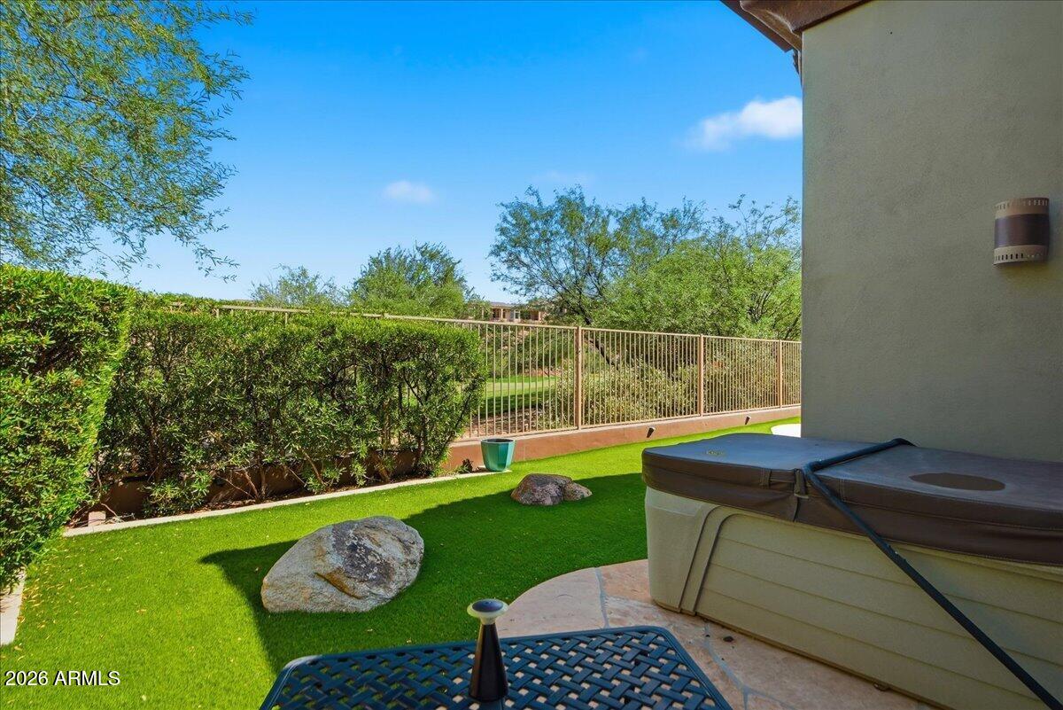 15601 E CACTUS Drive