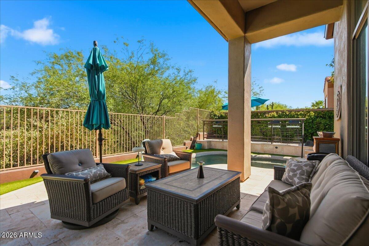 15601 E CACTUS Drive