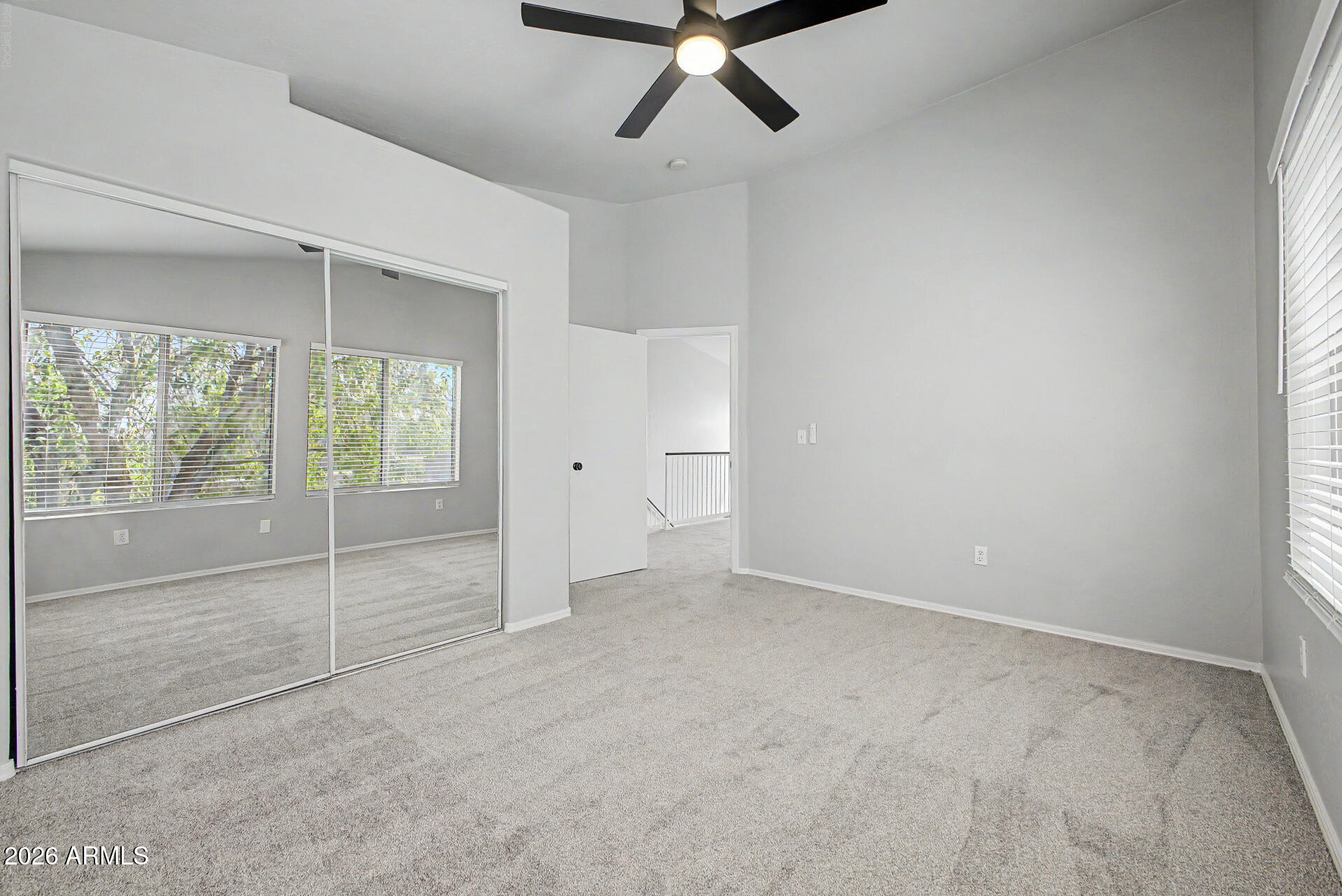 495 W DOUGLAS Avenue