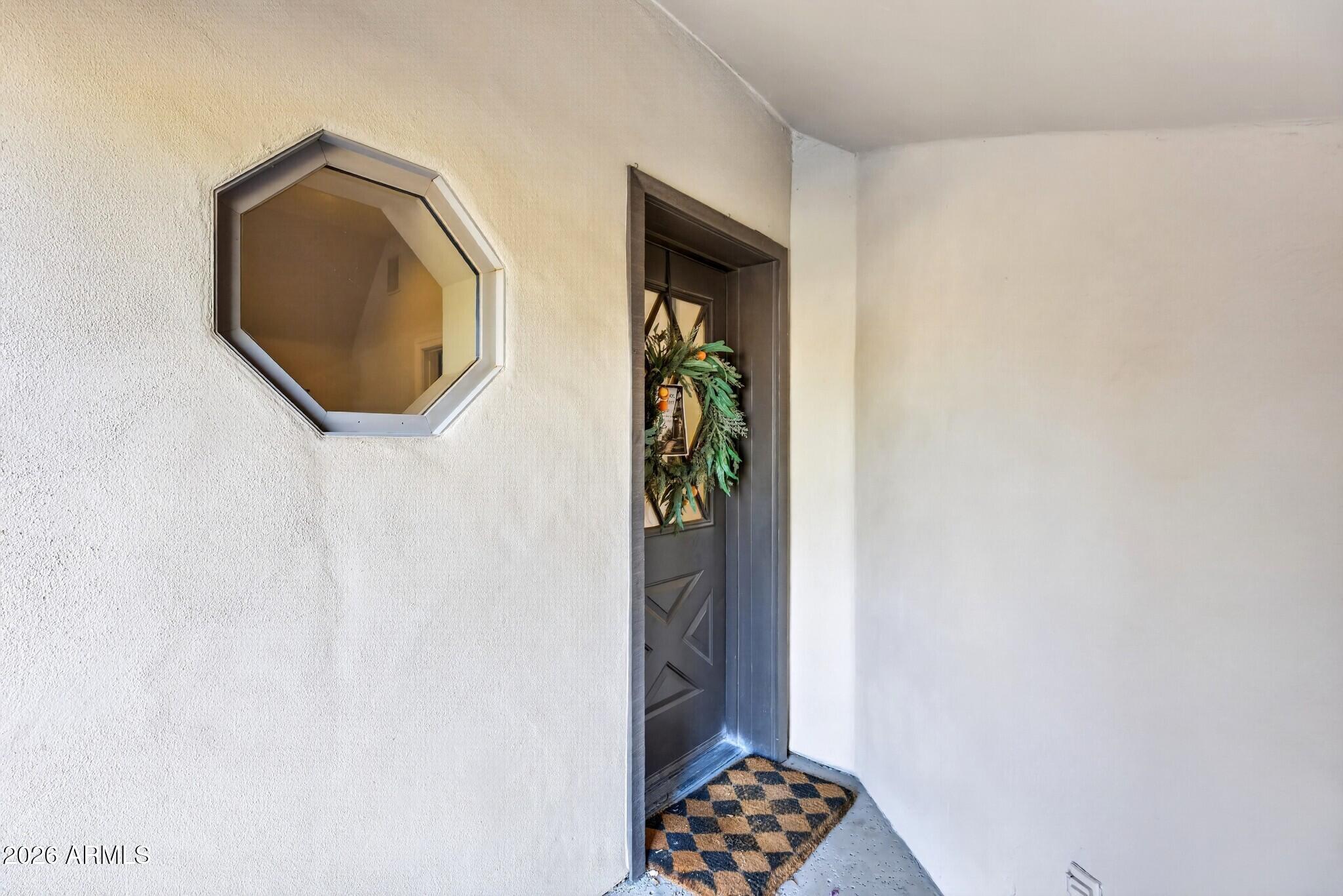 1080 N RIATA Street