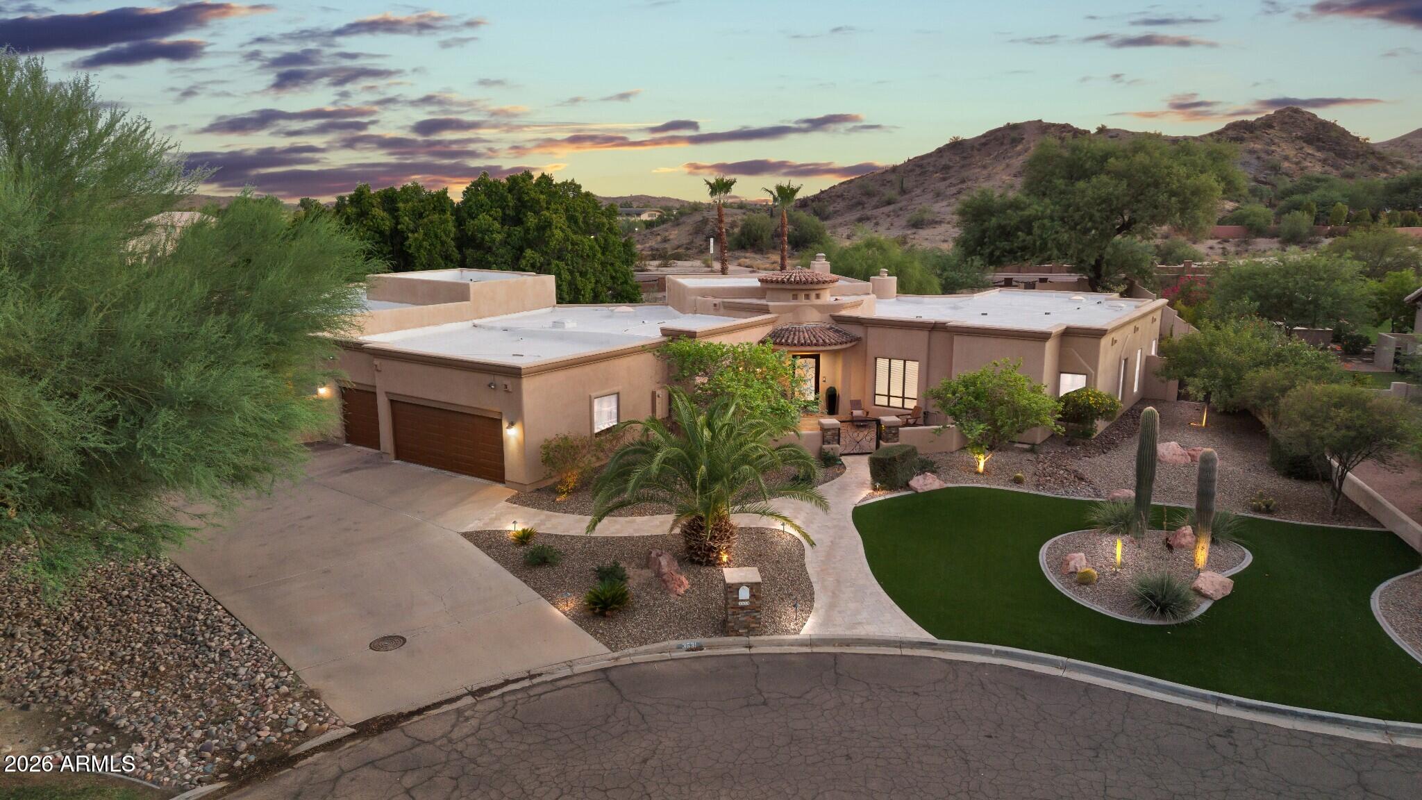 3631 E COCONINO Court