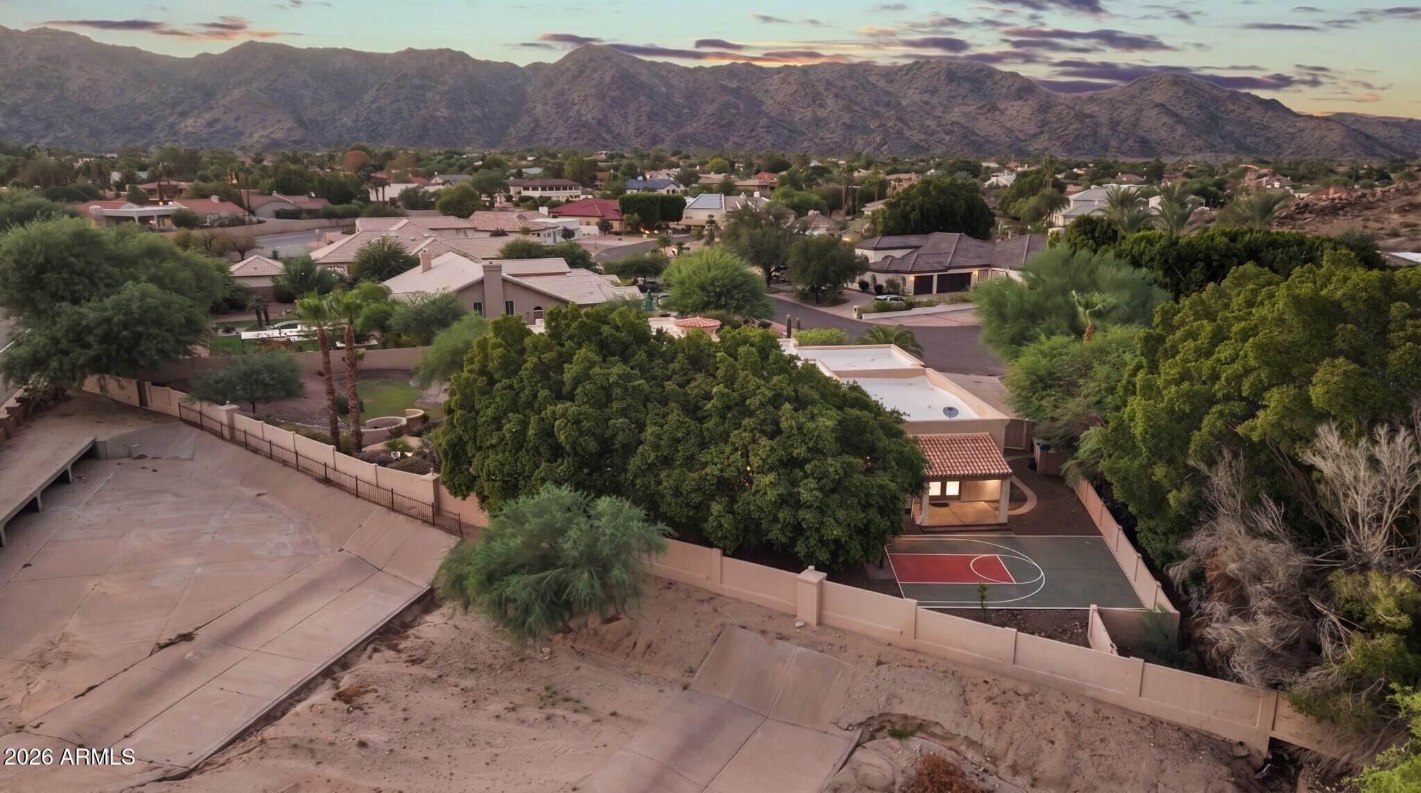 3631 E COCONINO Court