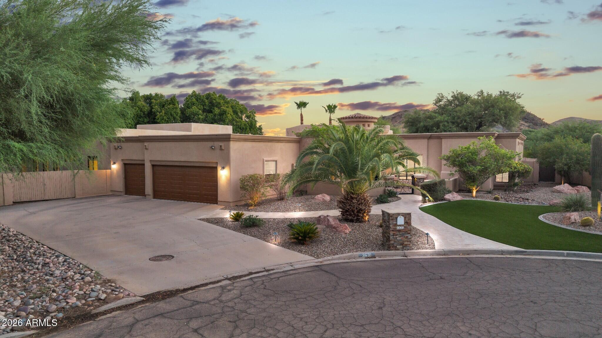 3631 E COCONINO Court