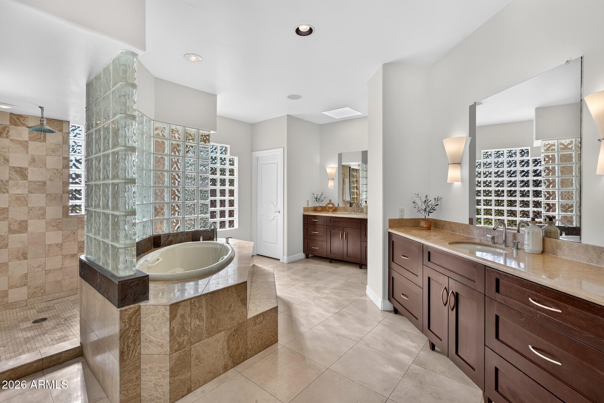 3631 E COCONINO Court