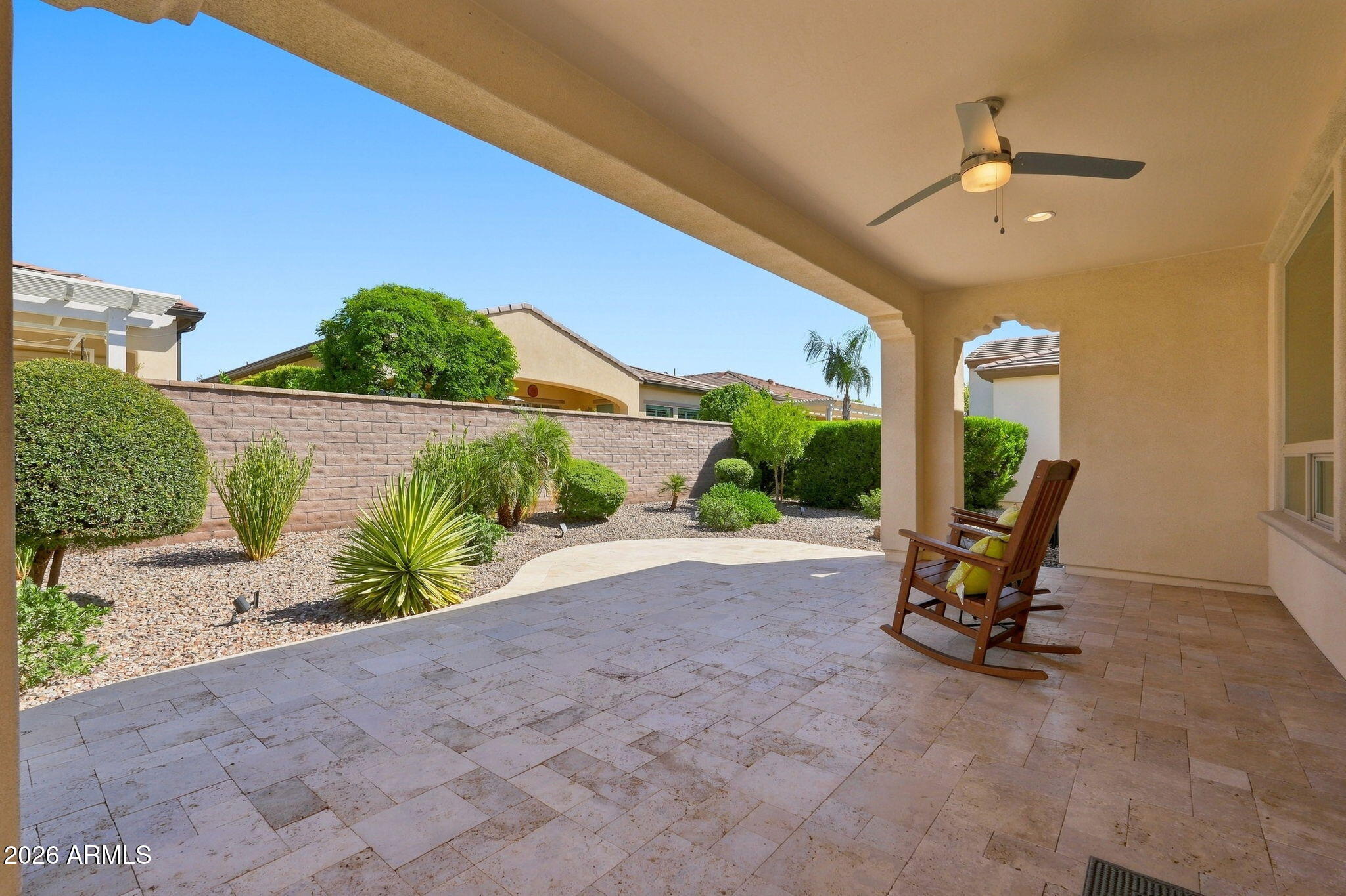 758 E FARMERS Lane