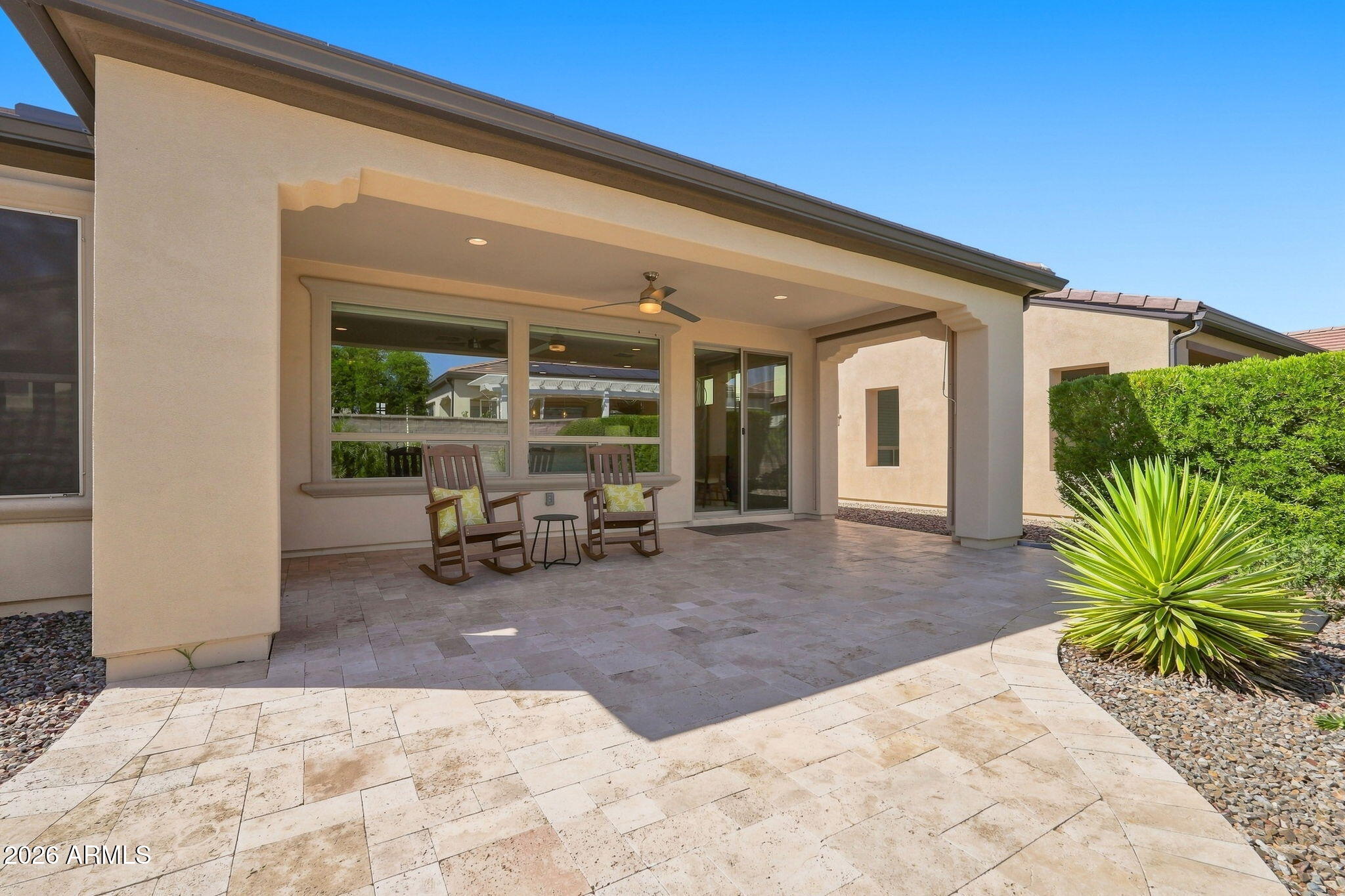 758 E FARMERS Lane