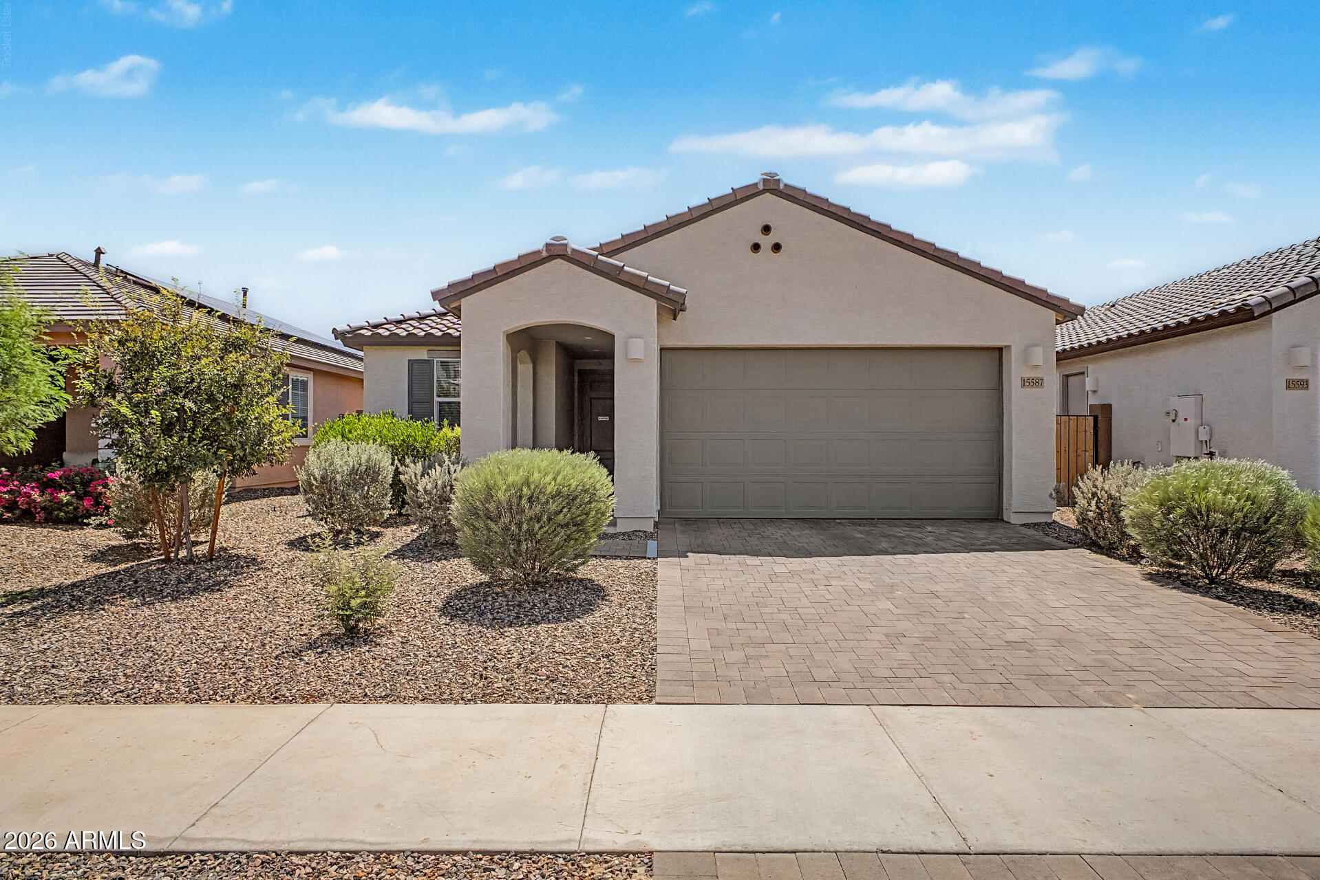 15587 W KENDALL Street