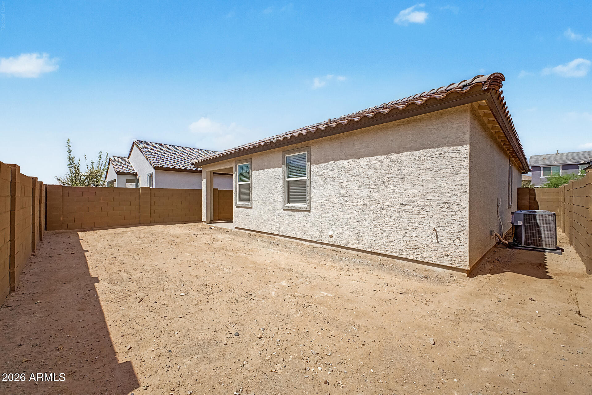 15587 W KENDALL Street