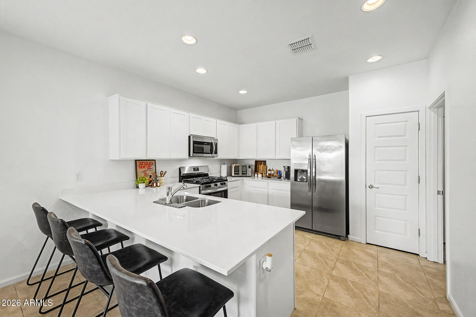 15587 W KENDALL Street