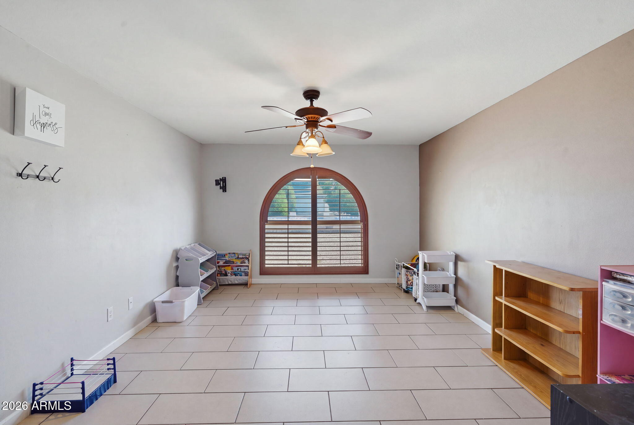 7330 W ANGELA Drive