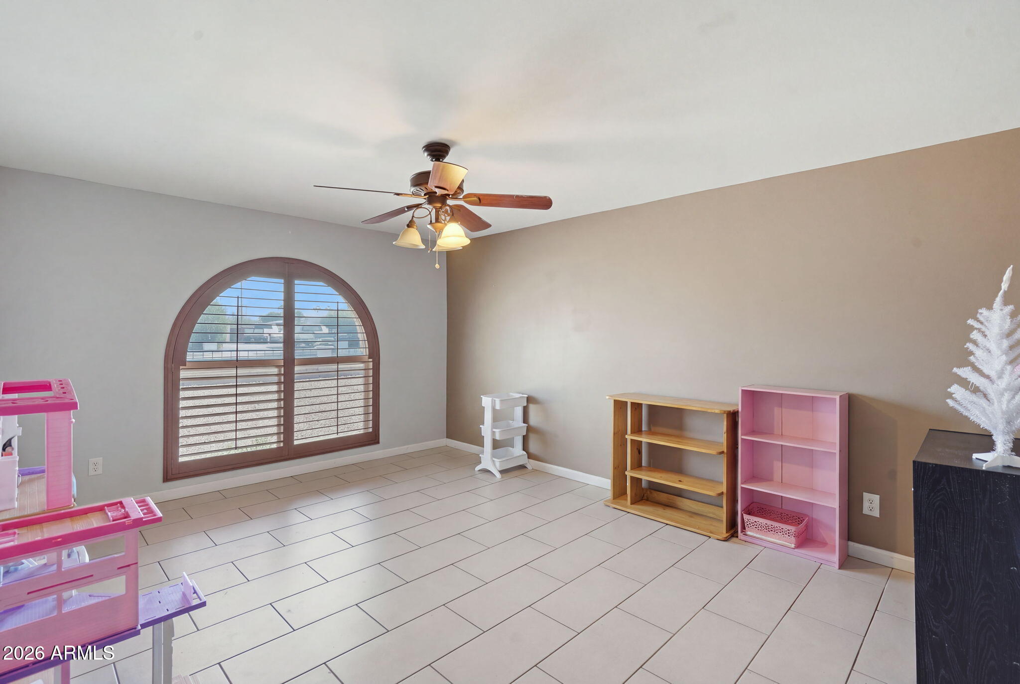 7330 W ANGELA Drive
