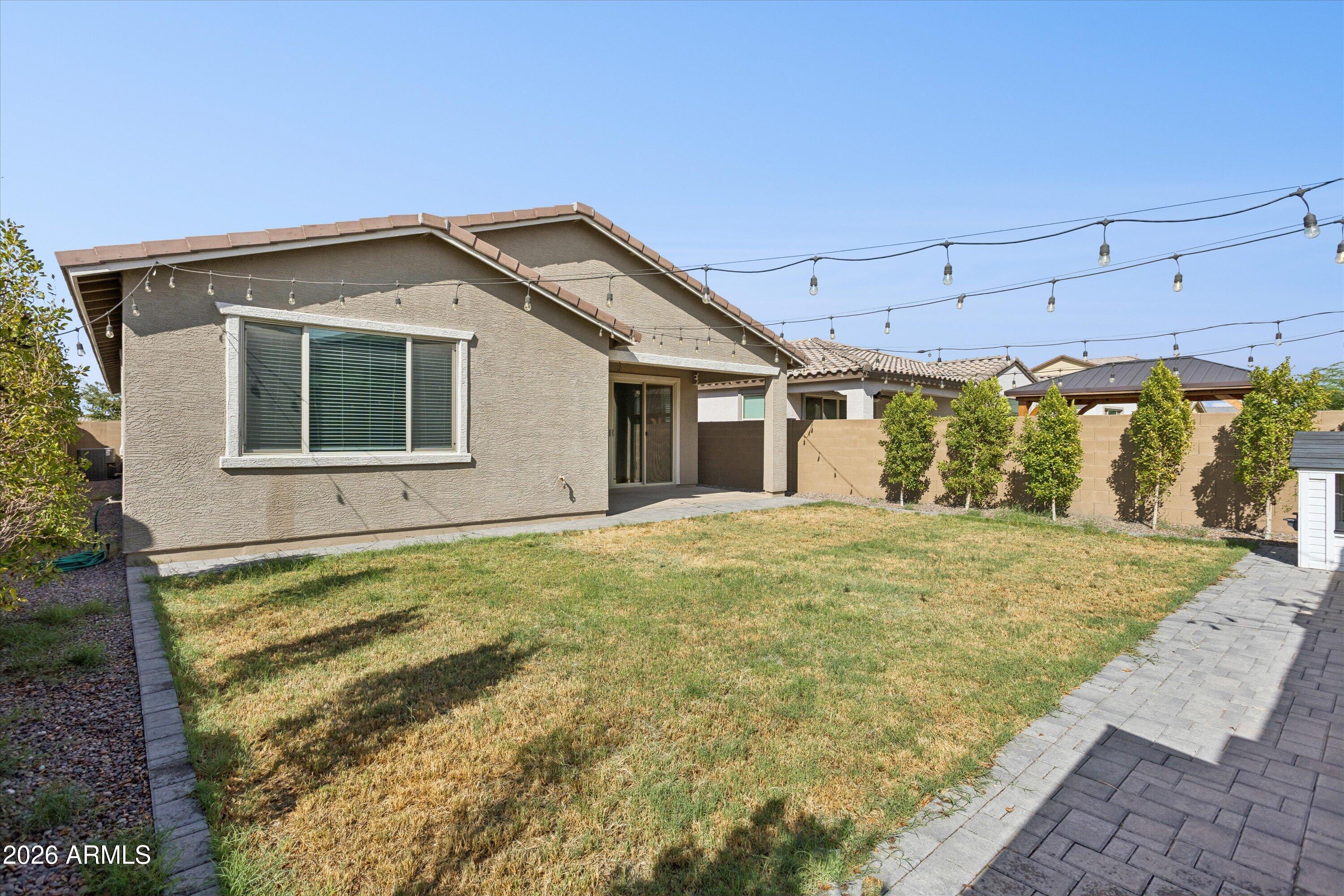 2531 W Hidalgo Avenue