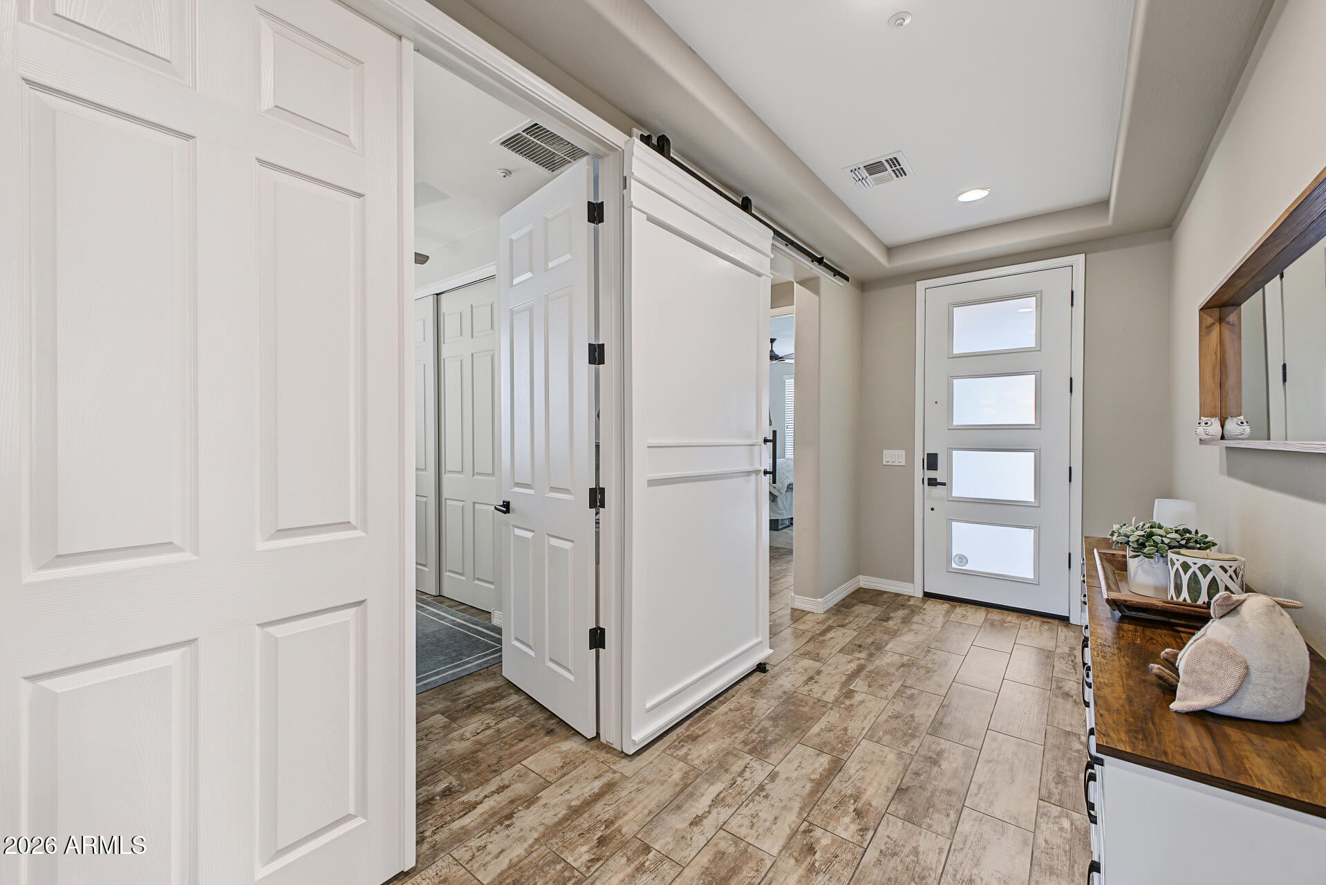 3338 E TIFFANY Court