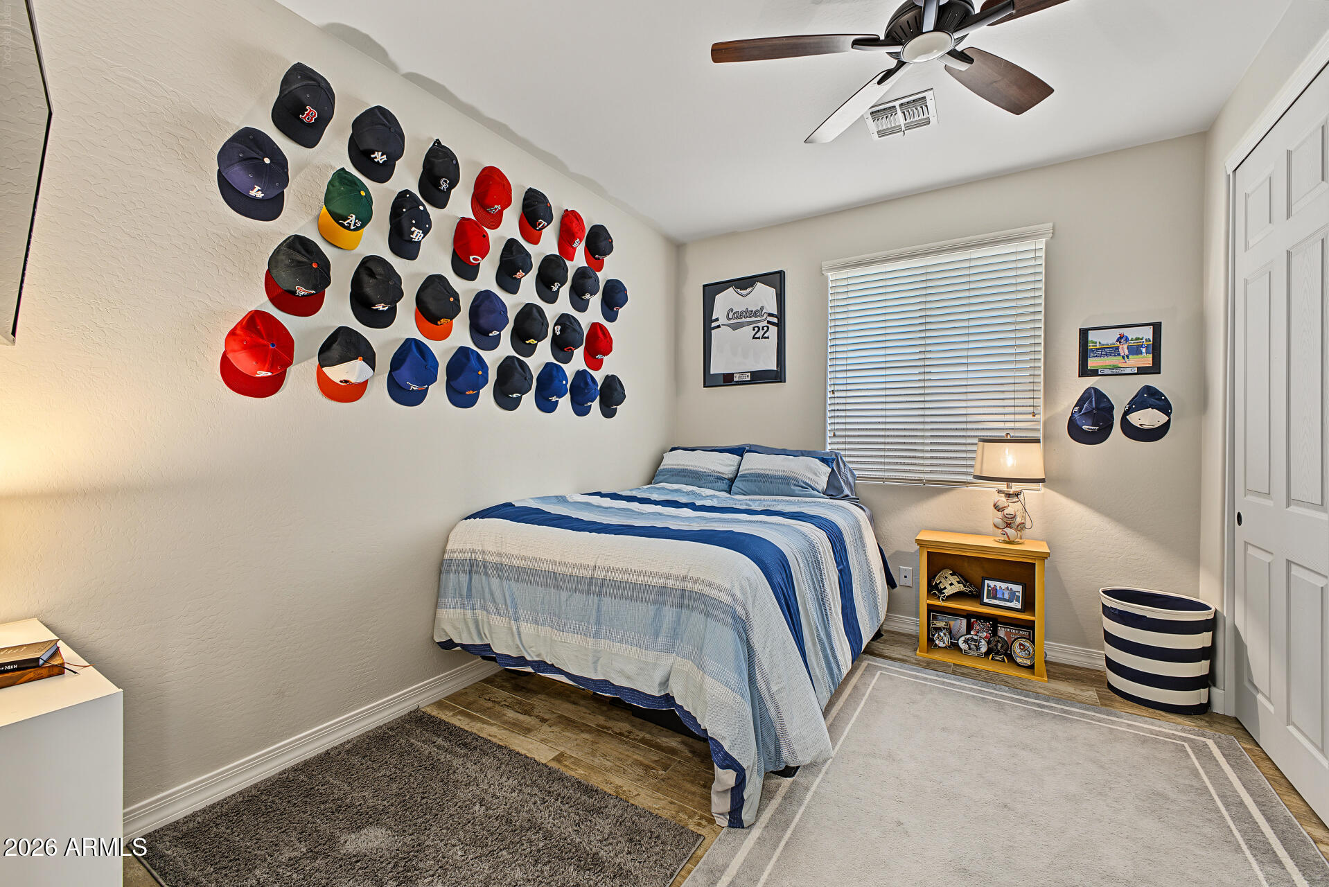 3338 E TIFFANY Court