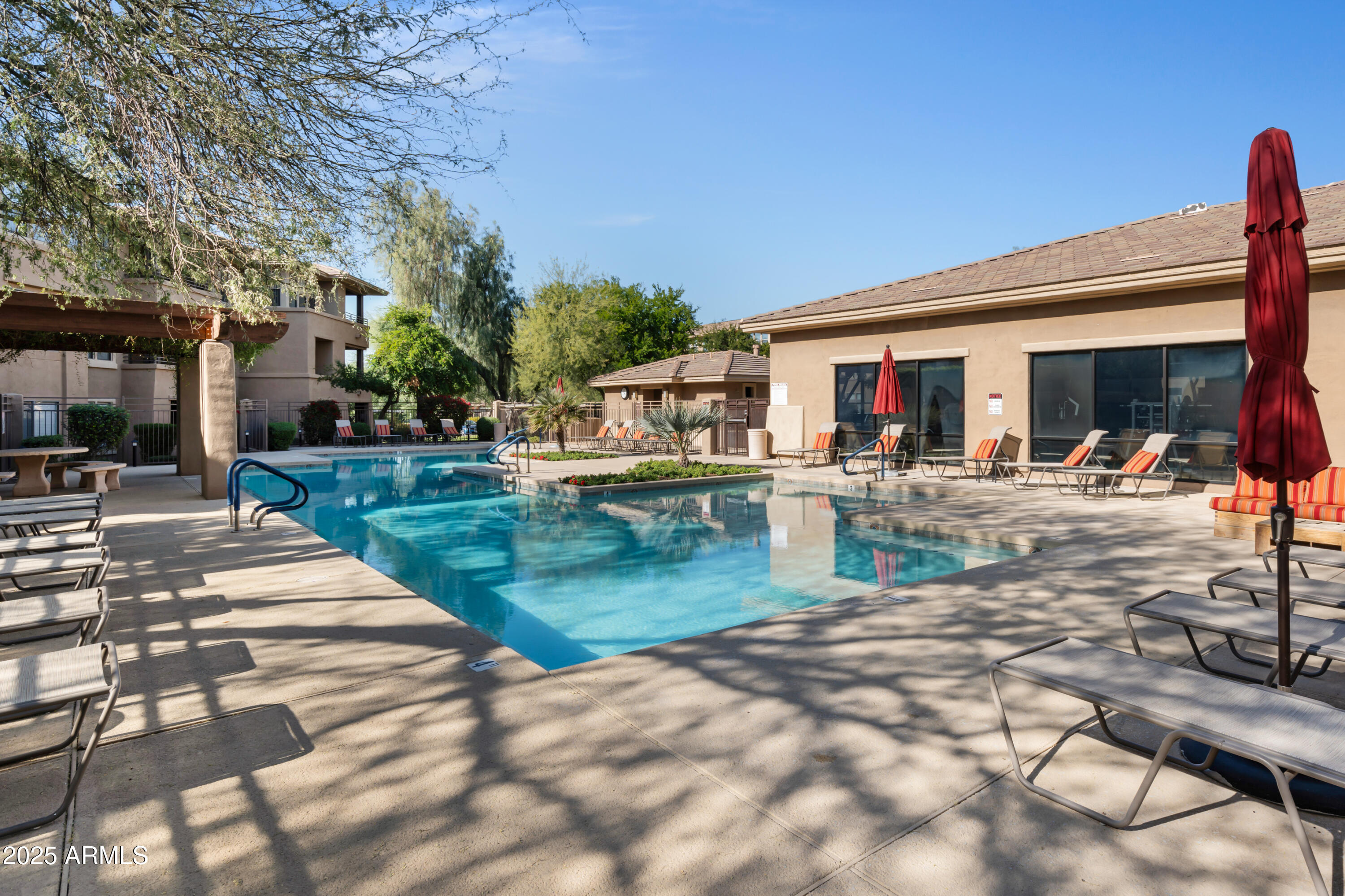 20100 N 78th Place Apt 2108