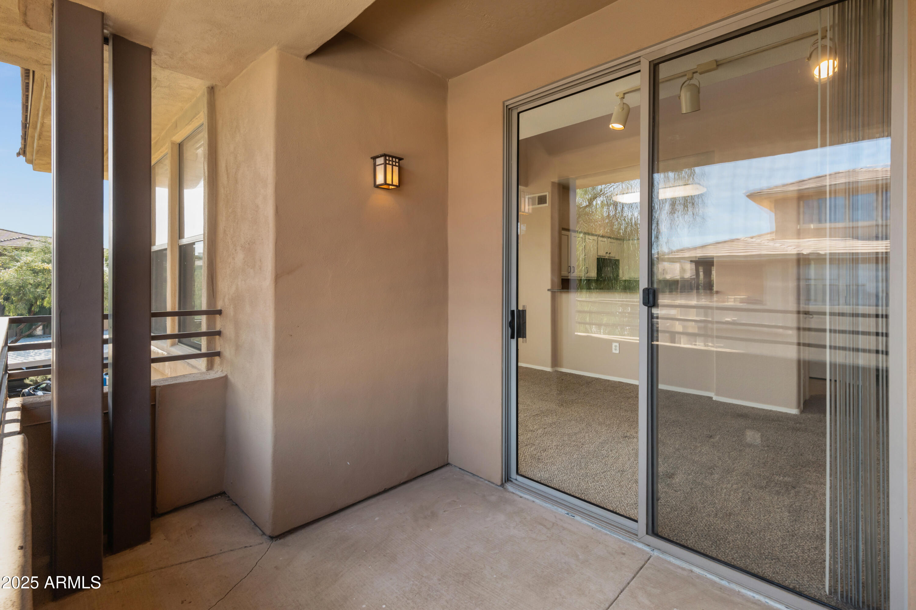20100 N 78th Place Apt 2108