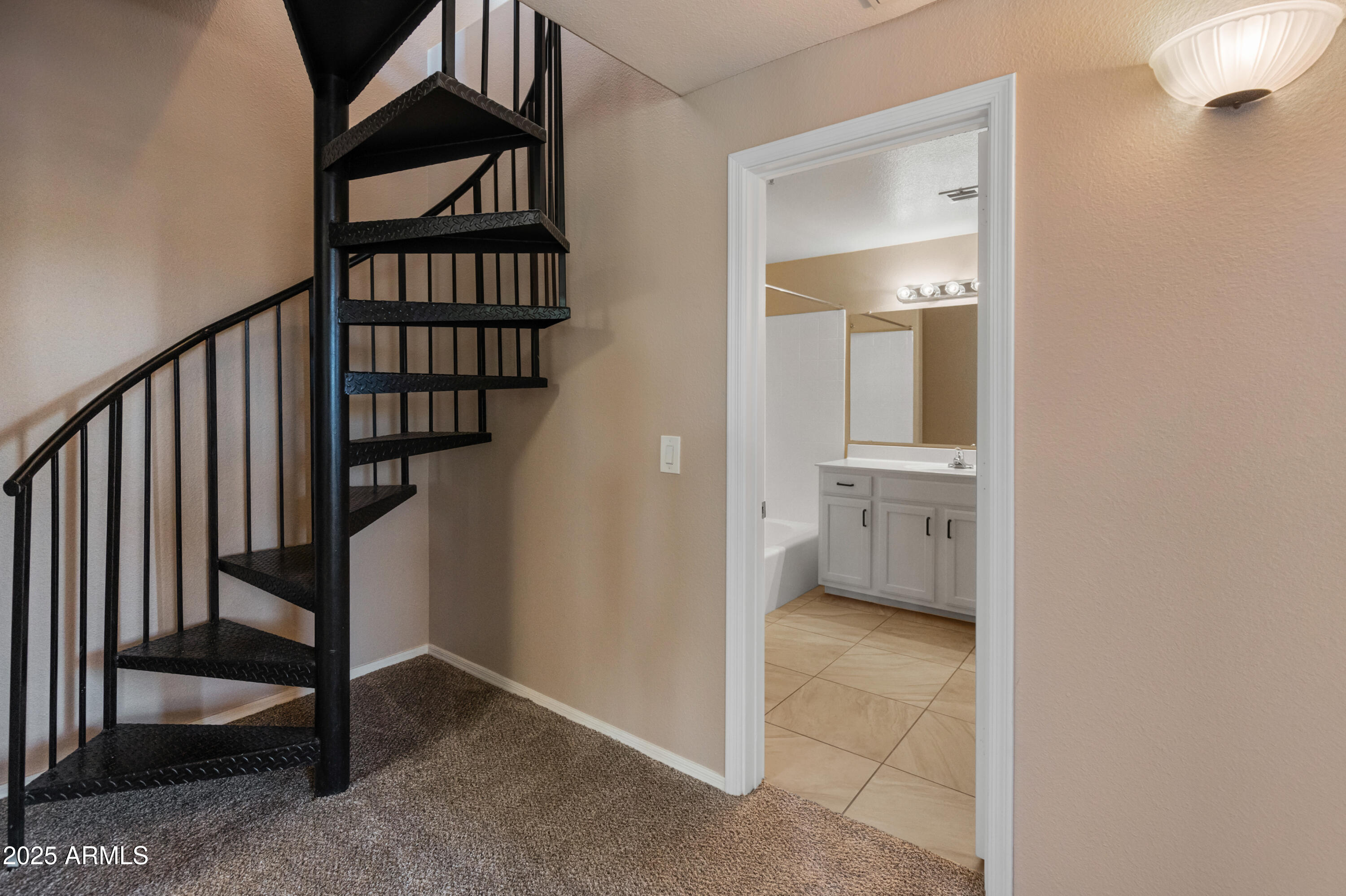 20100 N 78th Place Apt 2108