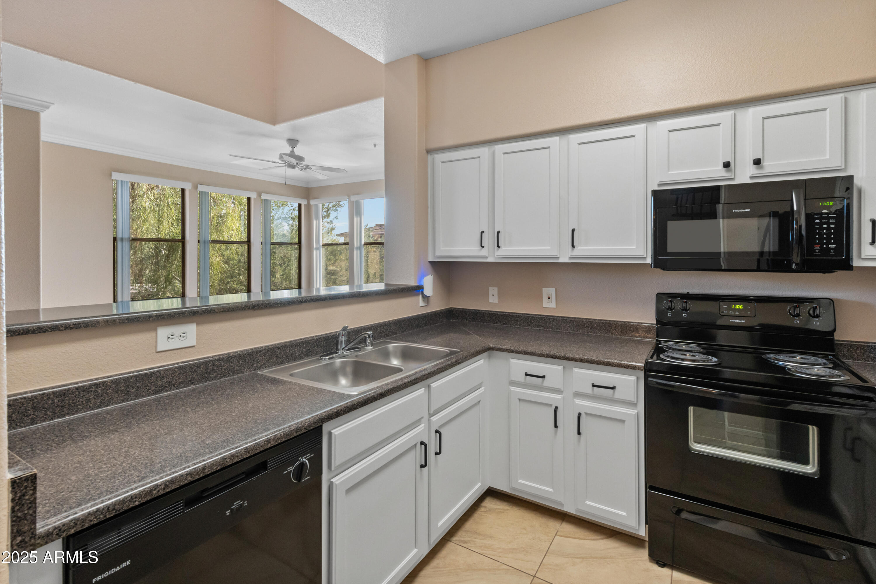 20100 N 78th Place Apt 2108
