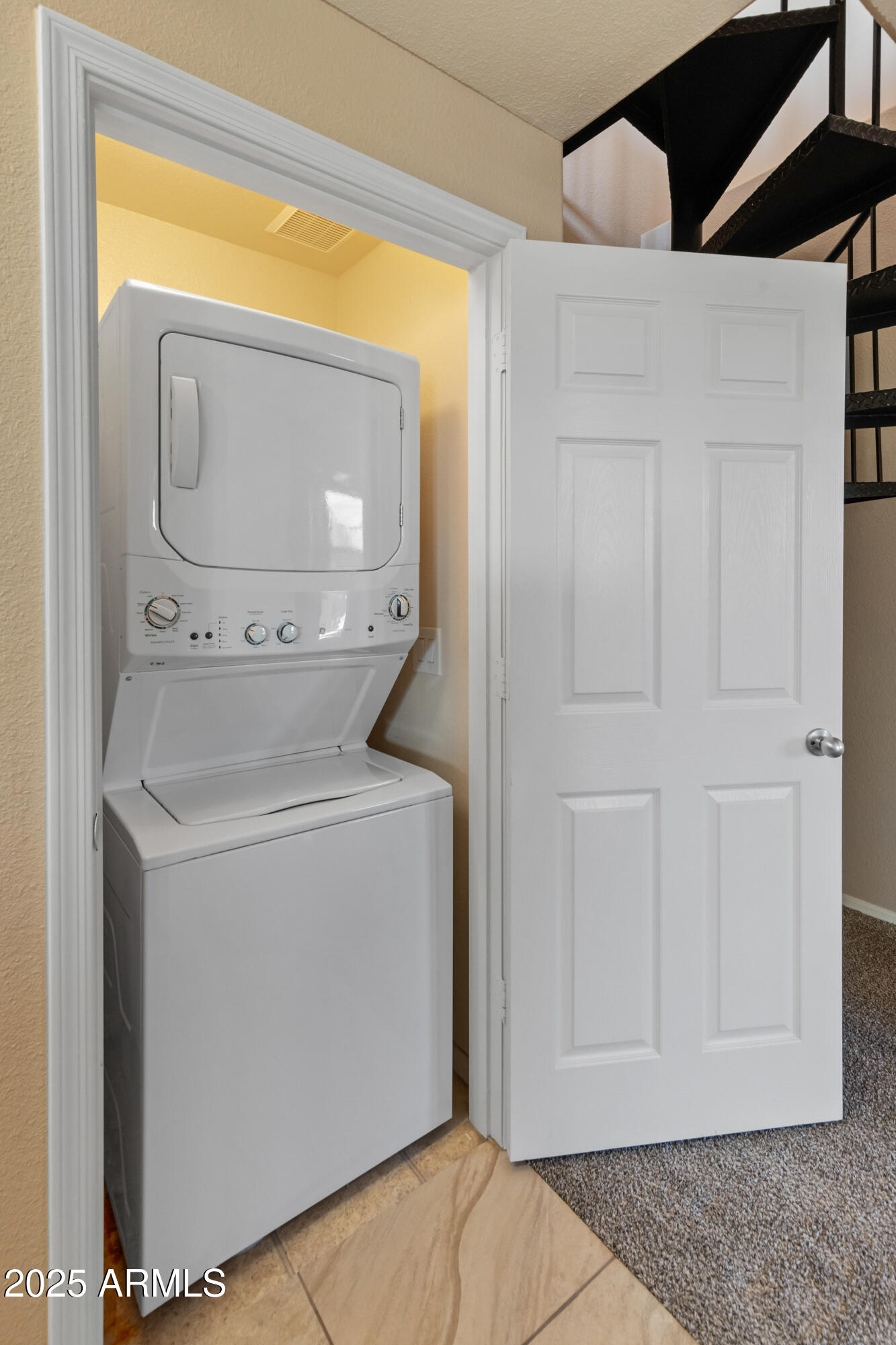 20100 N 78th Place Apt 2108