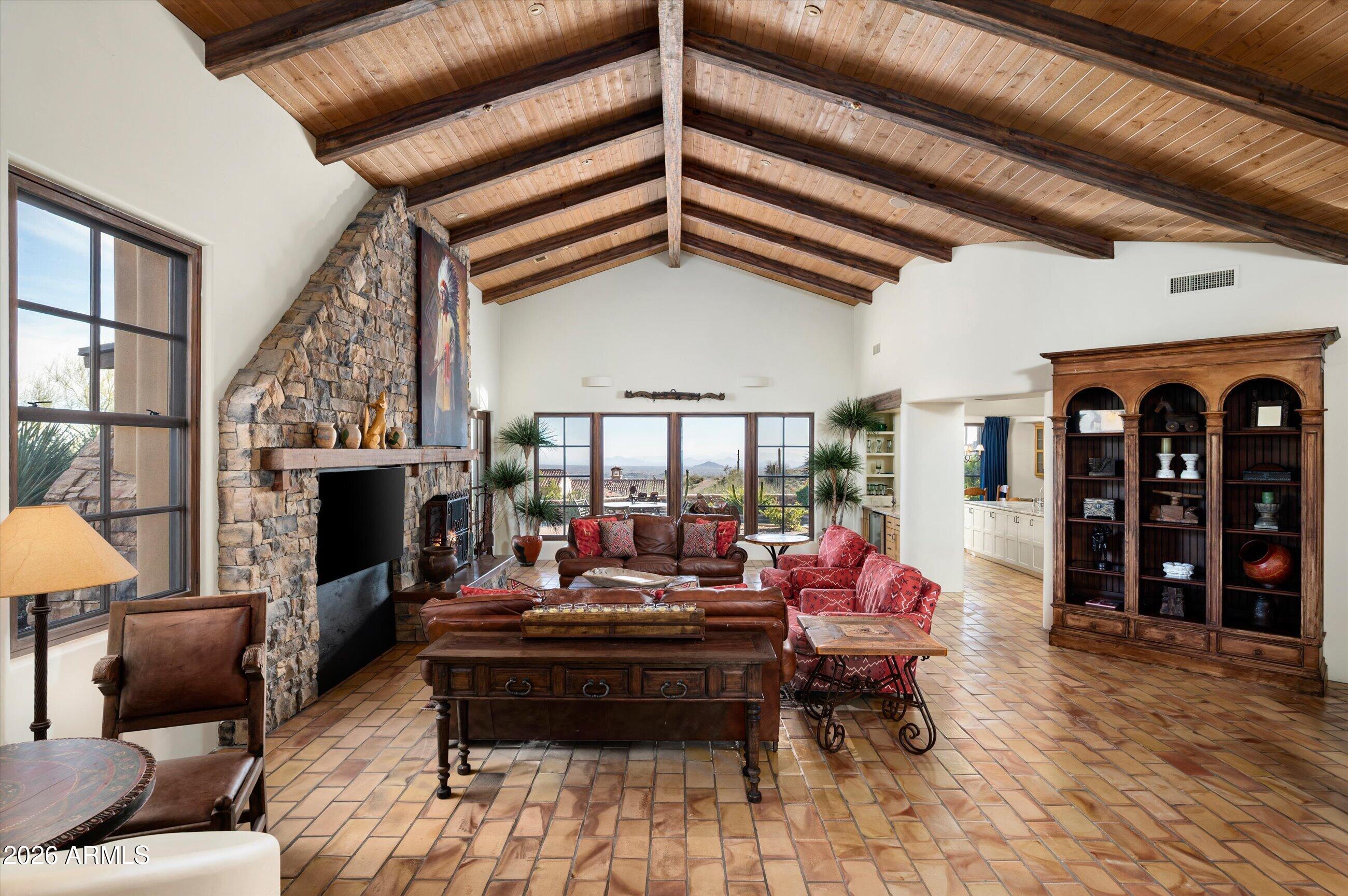42144 N SAGUARO FOREST Drive