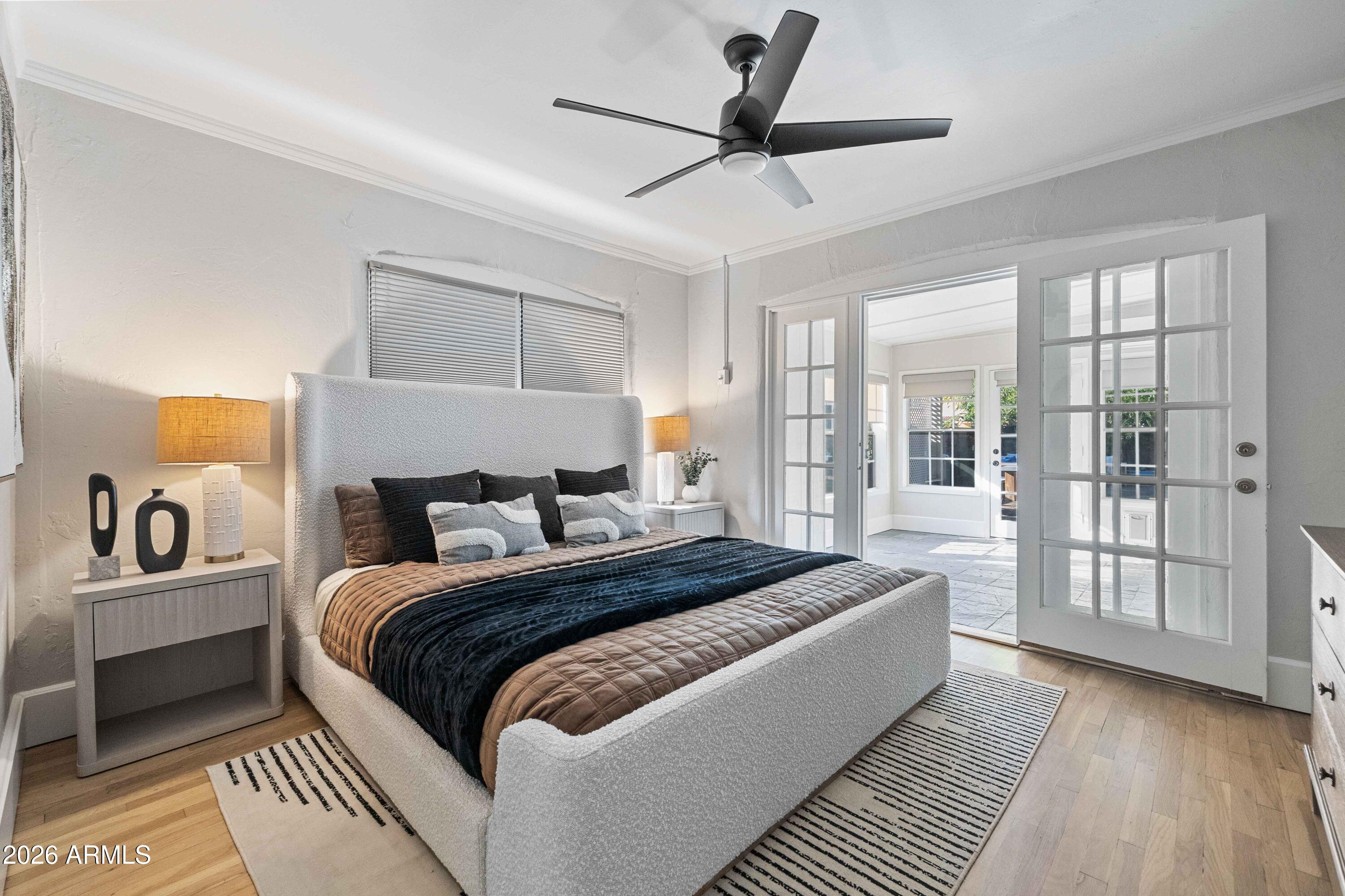 38 W VERNON Avenue